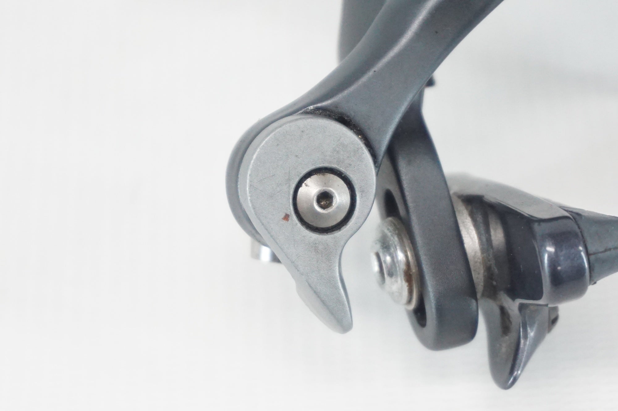 SHIMANO 「シマノ」 ULTEGRA BR-6700 フロントのみ キャリパーブレーキ / 阪急塚口店