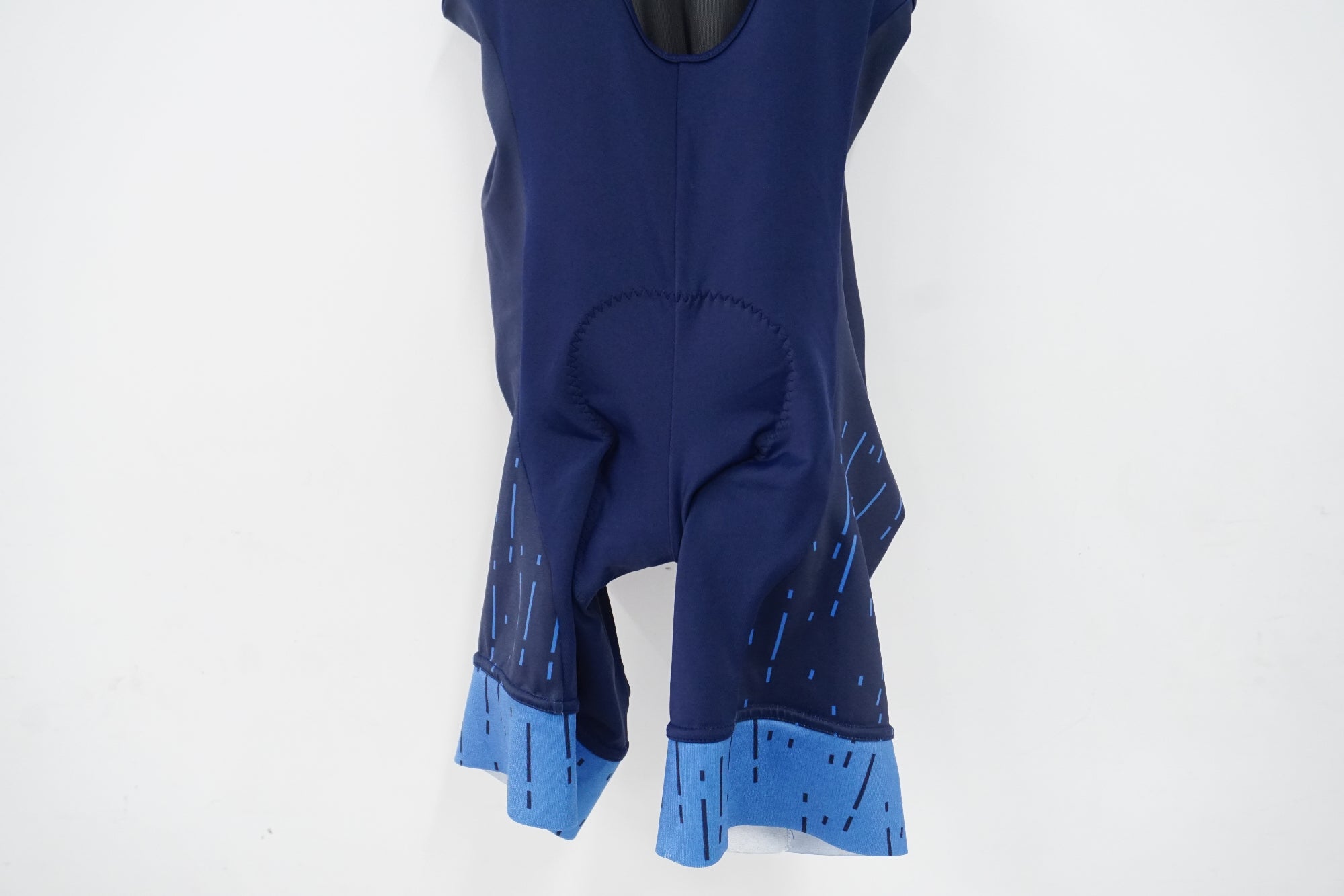 PEARL iZUMi 3DR ビブショーツ Mサイズ PEARL IZUMI 「パールイズミ」 Mサイズ ビブショーツ / 浜松店