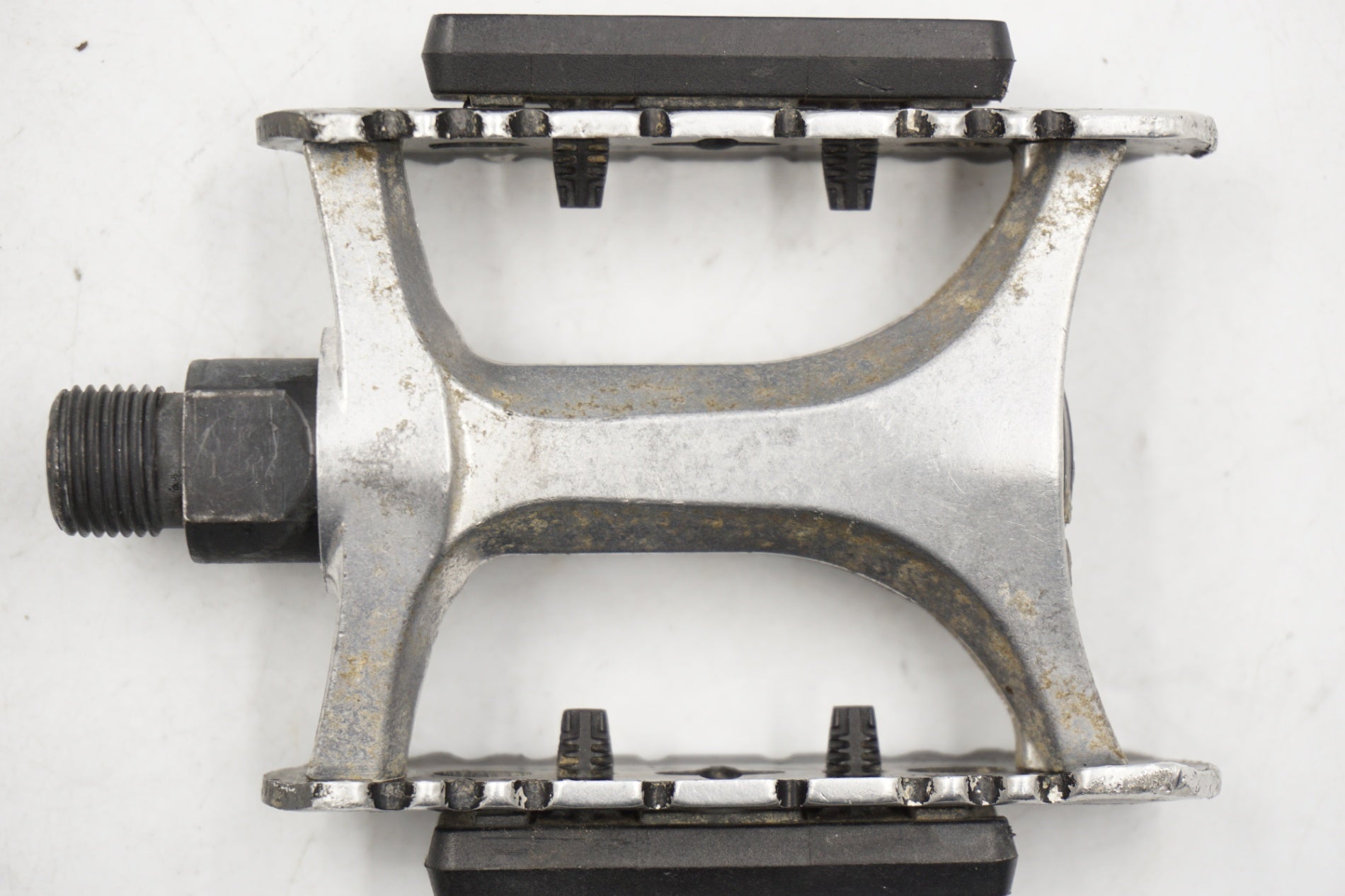 VP 「ブイピー」 ペダル / 奈良店