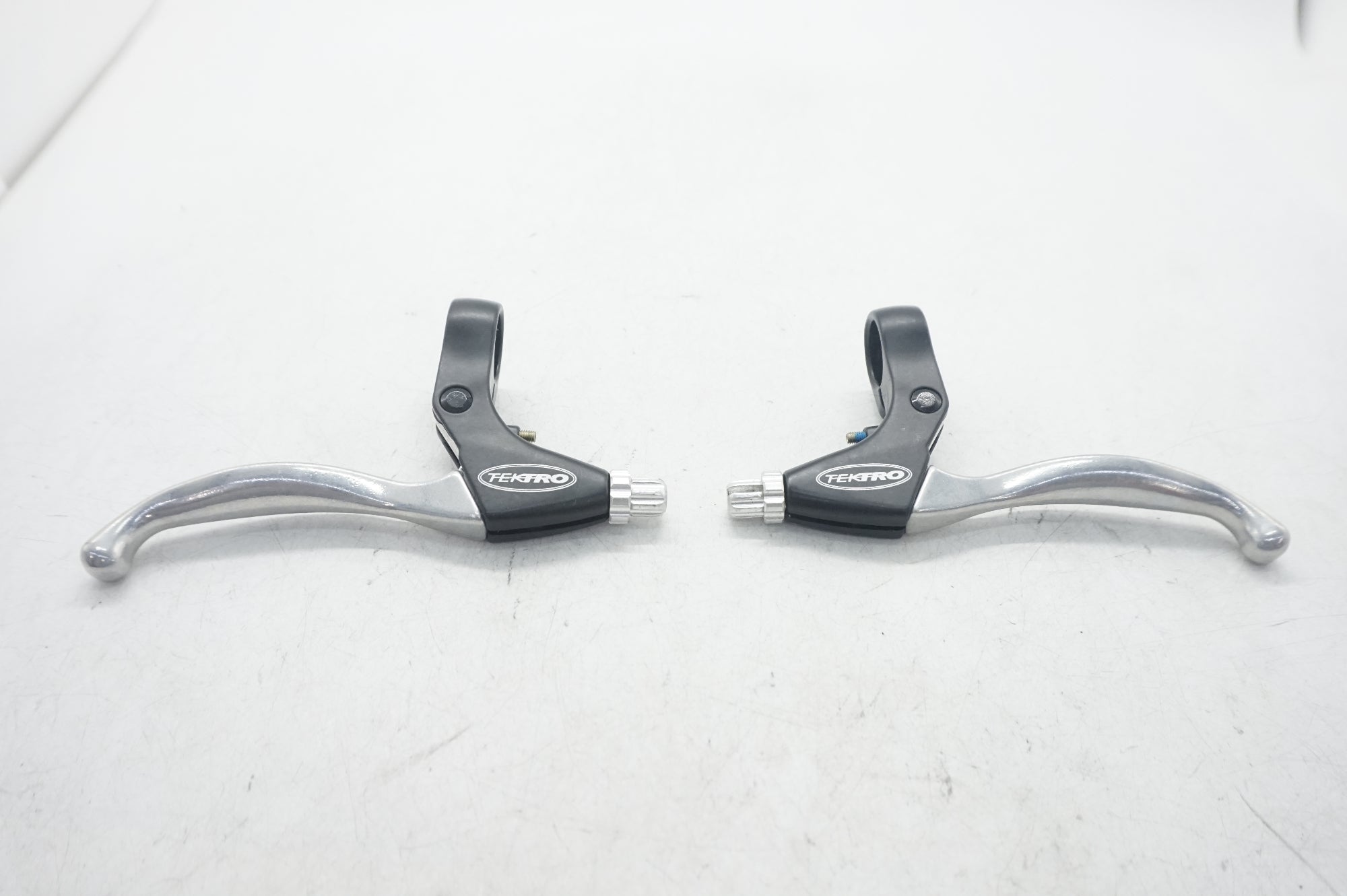 TEKTRO 「テクトロ」 ブレーキレバー / 大阪門真店