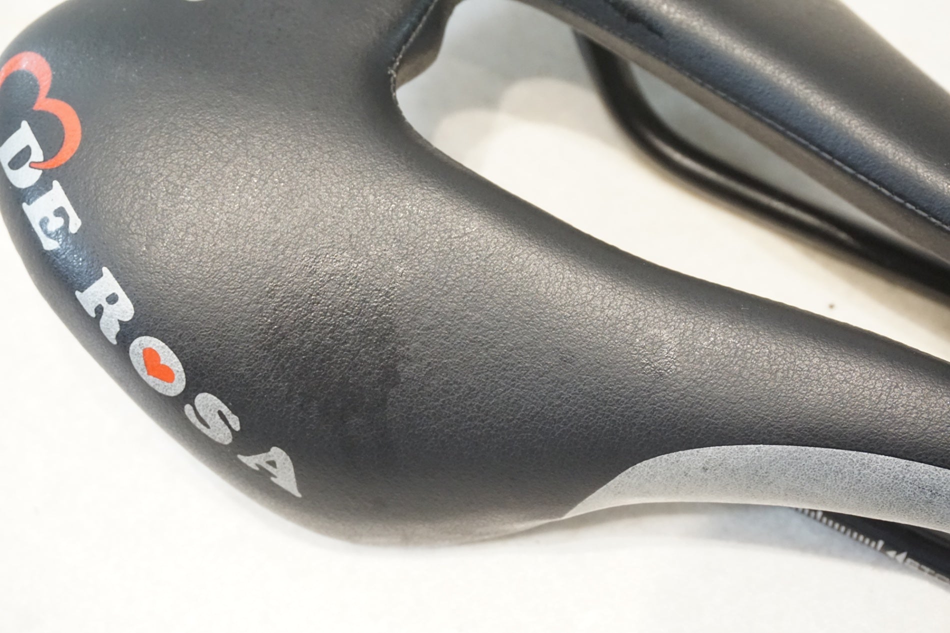 Selle Italia 「セライタリア」 SLR DE ROSA MANGANESEレール サドル