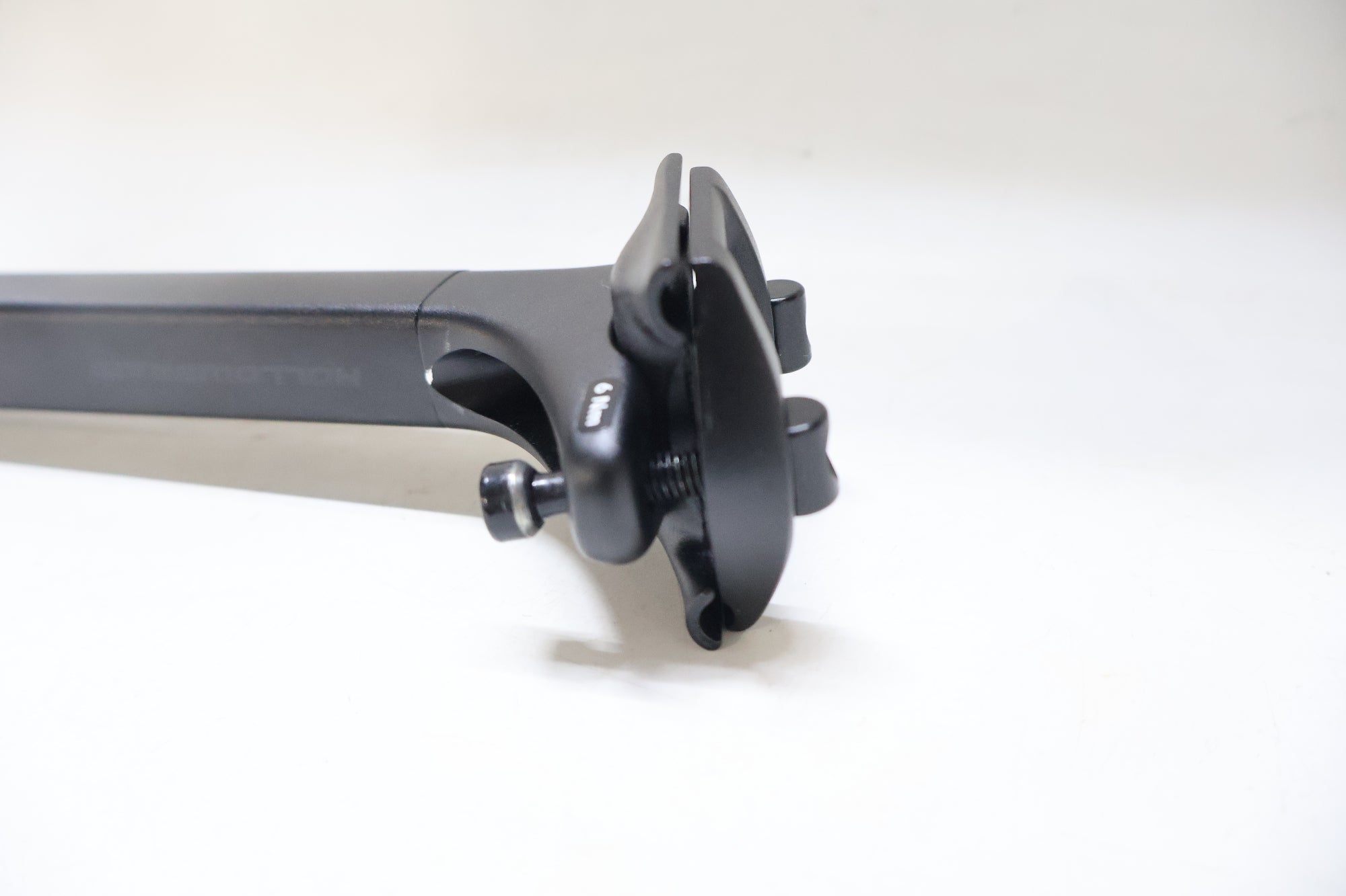 CANNONDALE 「キャノンデール」 HOLLOWGRAM KNOT 330mm シートポスト / 高知店