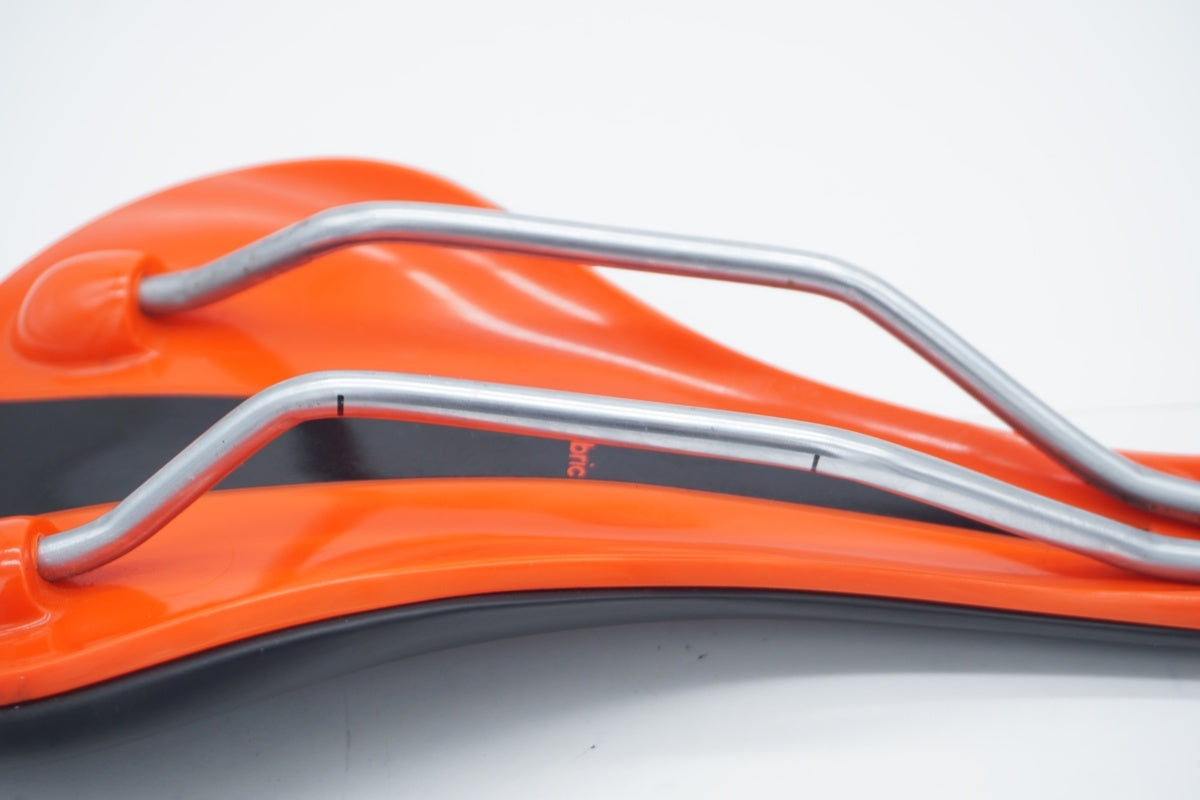 FABRIC 「ファブリック」 LINE サドル / 京都八幡店