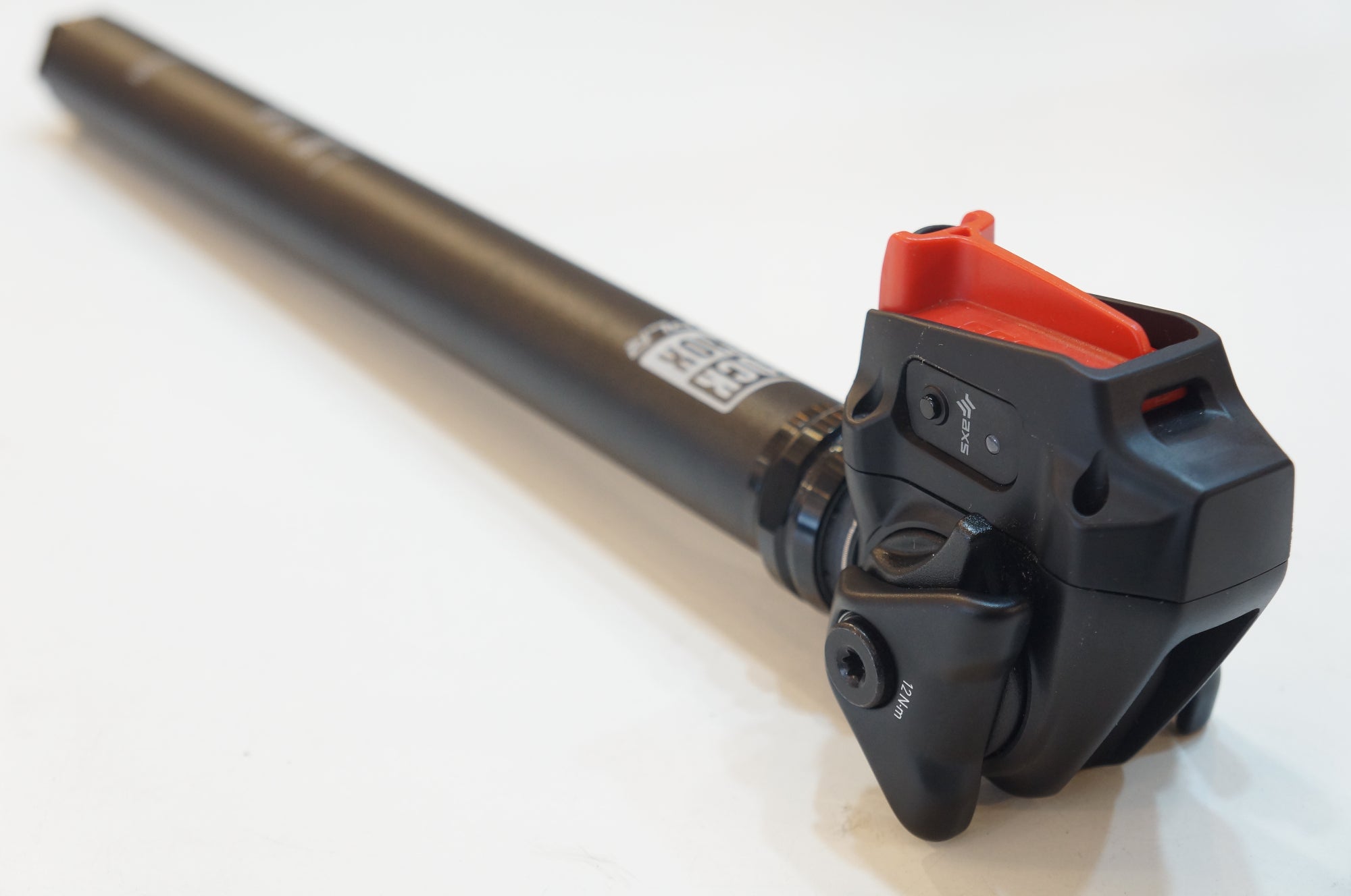 ROCKSHOX 「ロックショックス」 REVERB AXS XPLR φ27.2 400mm ドロッパーポスト / バイチャリ浦和ベース