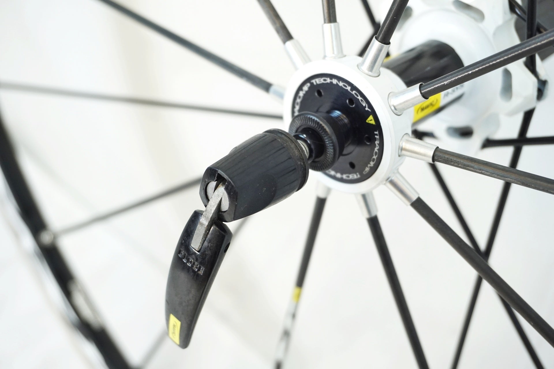 MAVIC 「マビック」 R-SYS シマノ11速 ホイールセット / 有明ガーデン店