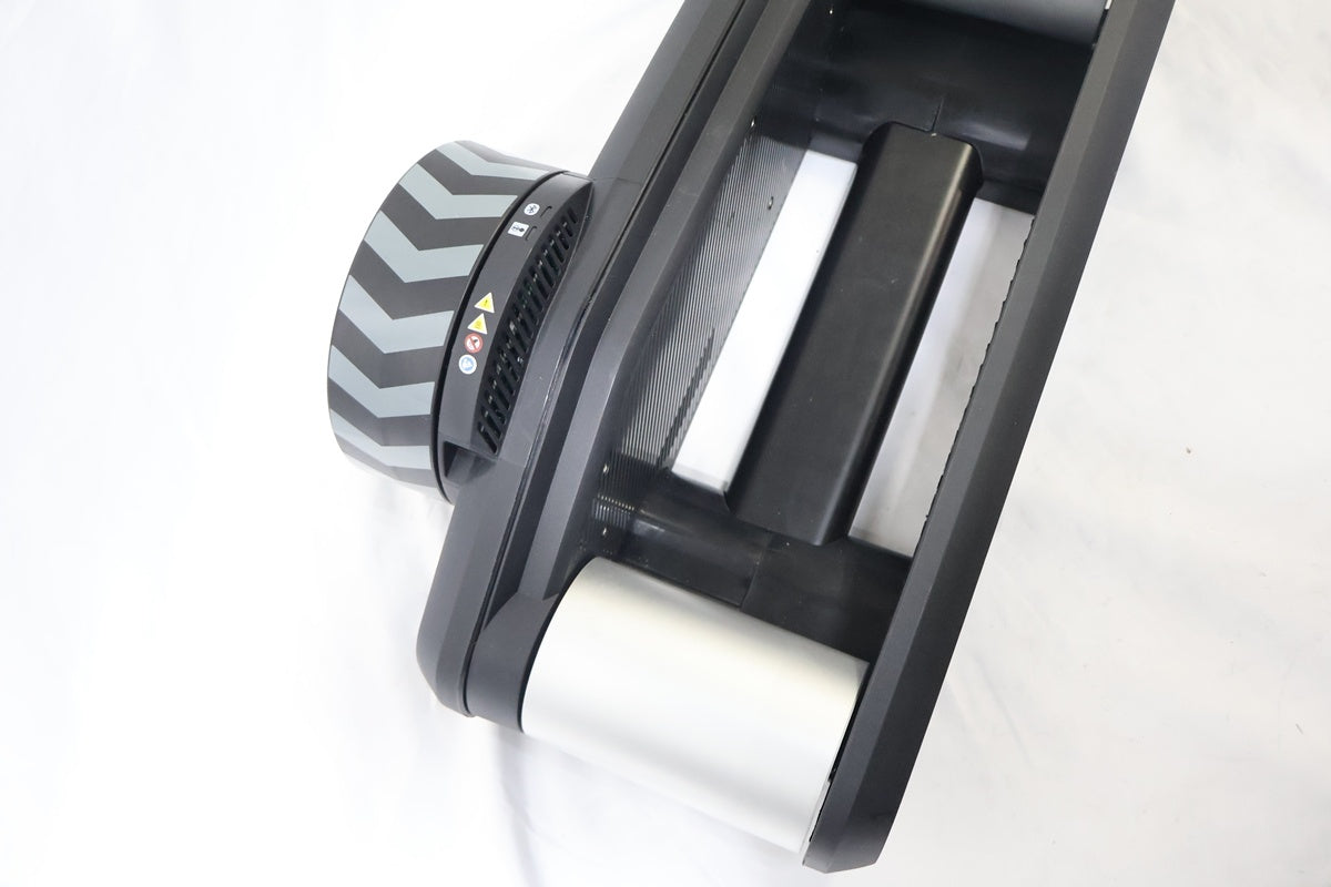 WAHOO 「ワフー」 KICKR ROLLR スマートトレーナー / 高知店