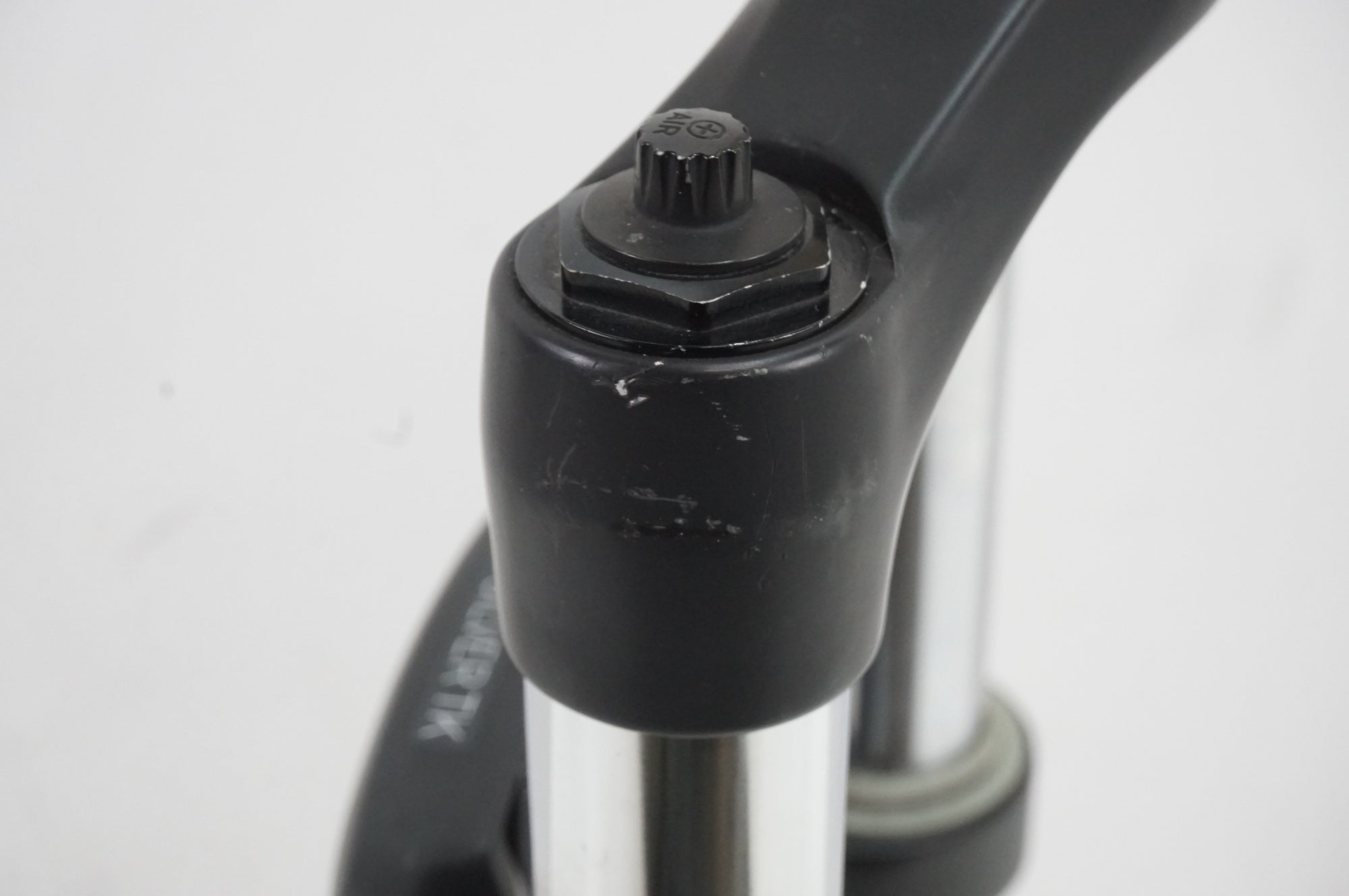 ROCKSHOX 「ロックショック」 RECON TK SILVER 29インチ サスペンションフォーク / 大宮店