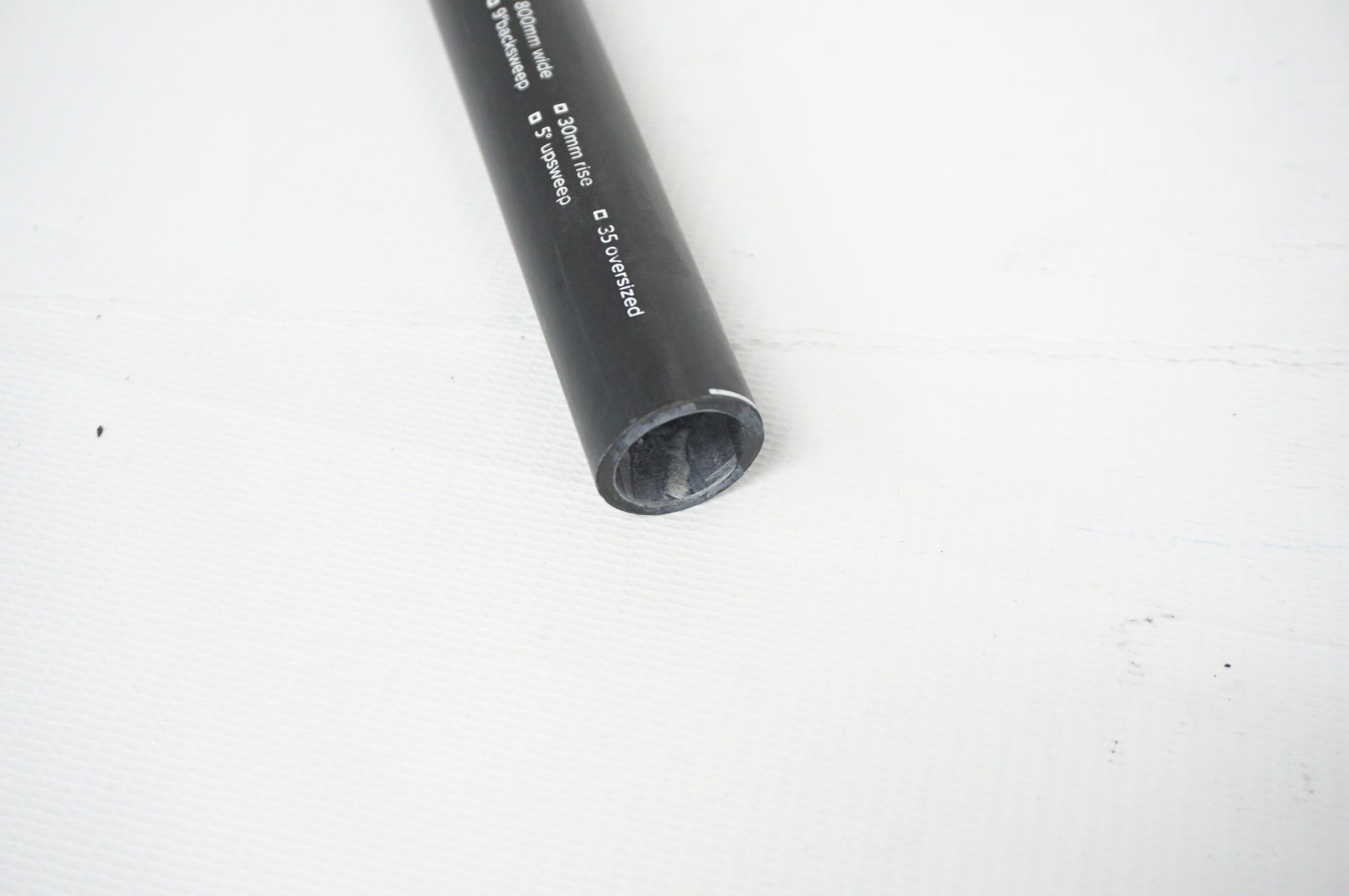 BURGTEC 「バーグテック」 RW CARBON ENDURO Φ35 770mm ハンドル / 阪急塚口店