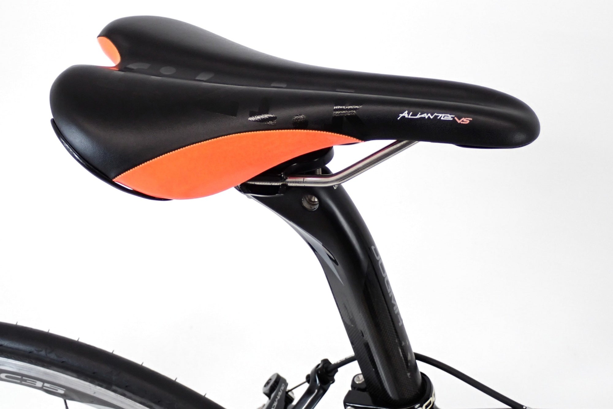 PINARELLO 「ピナレロ」 DOGMA 65.1 THINK2 2013年モデル ロードバイク / 伊勢崎店