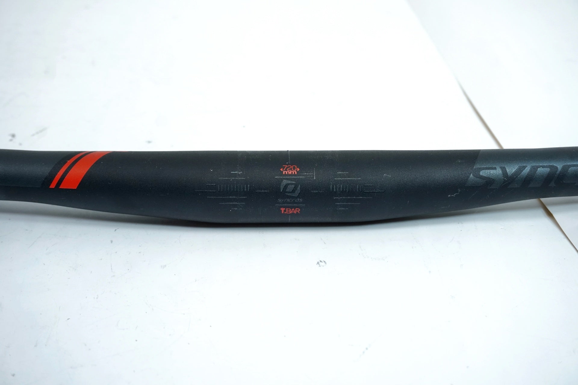 SYNCROS 「シンクロス」 FL2.0 T.BAR 600mm ハンドルバー / 有明ガーデン店