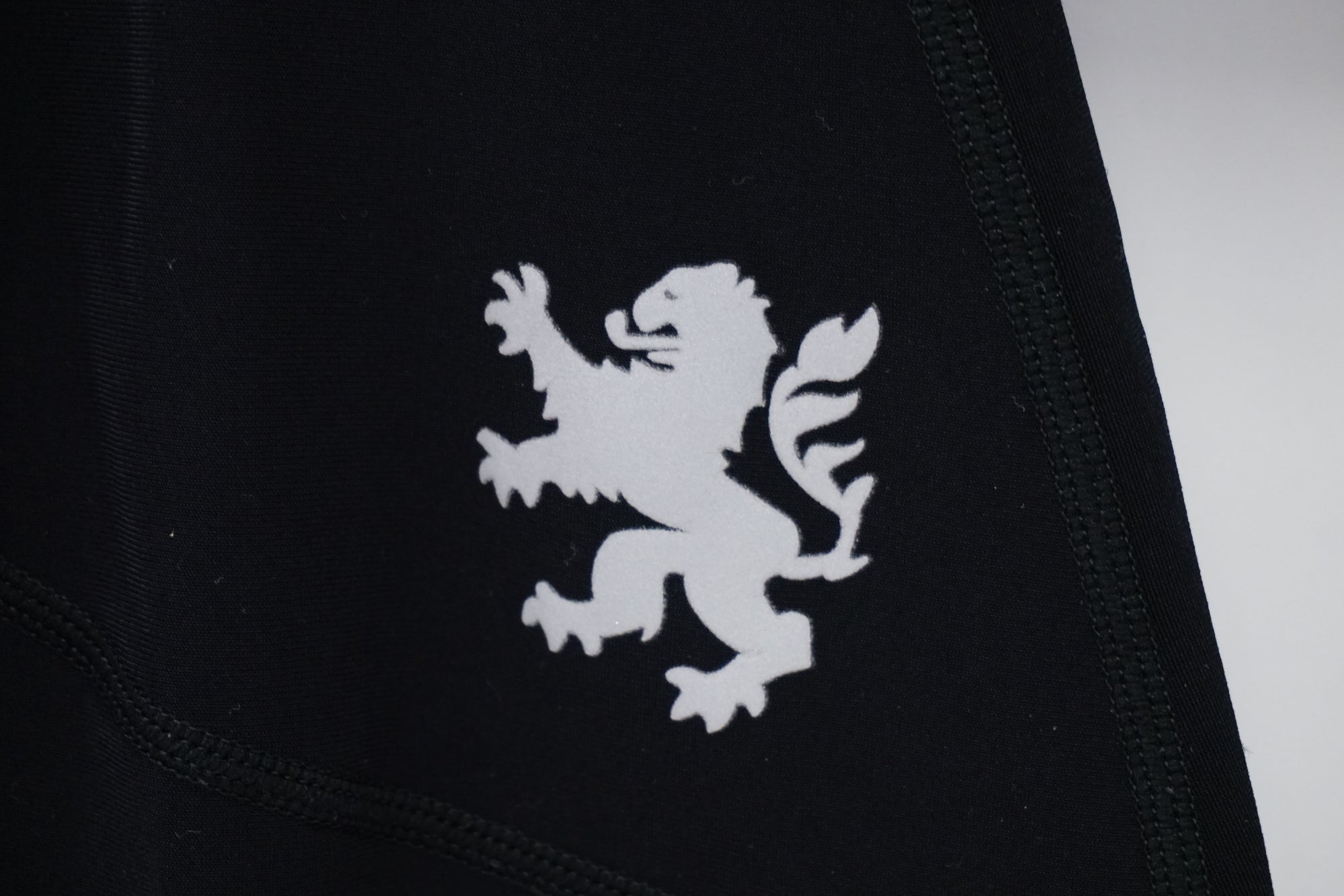 LION DE KAPELMUUR 「リオンドカペルミュール」 Mサイズ ロングパンツ / 浜松店