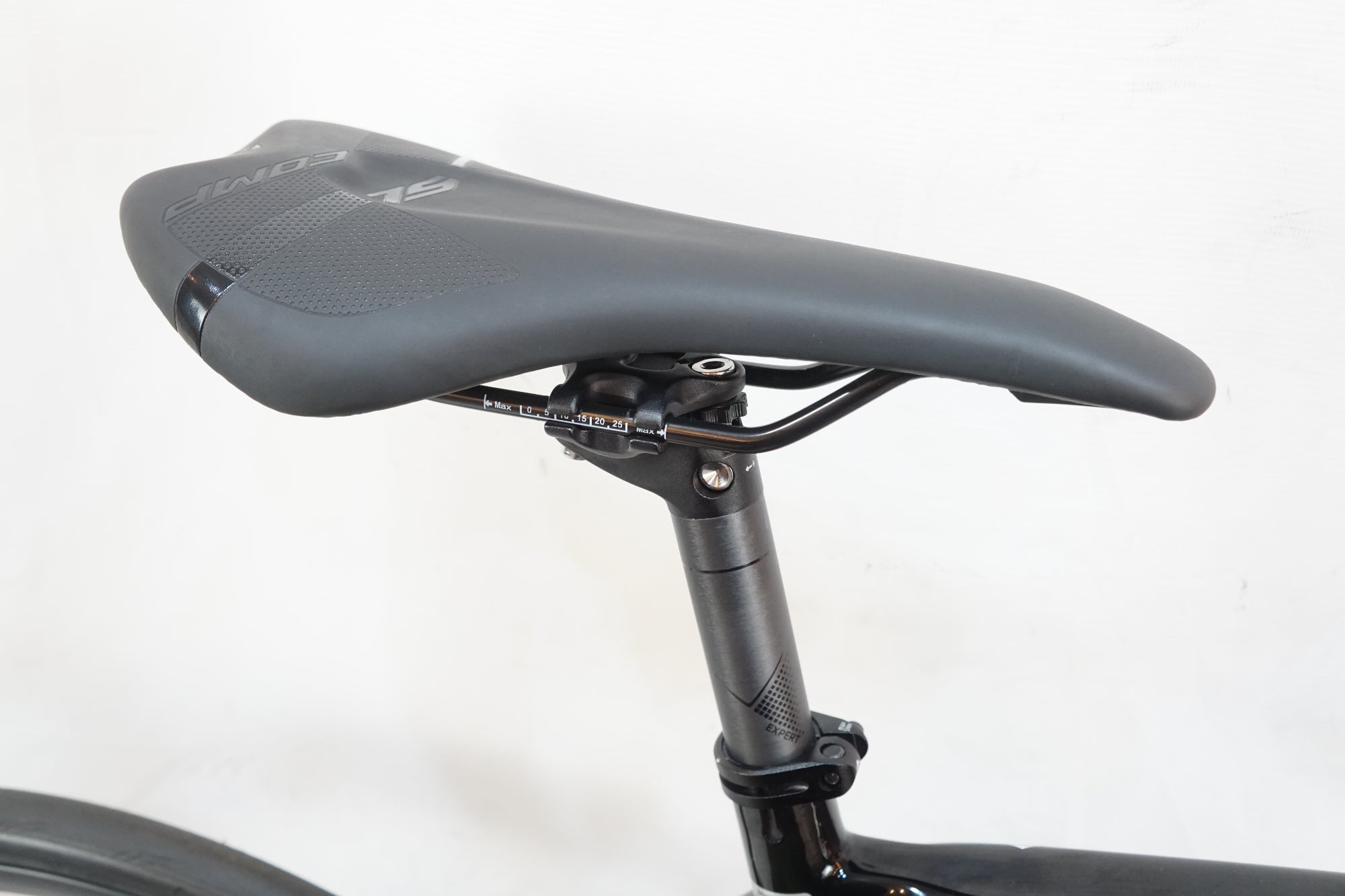 MERIDA 「メリダ」 SCULTURA 4000 DISC 2021年モデル ロードバイク