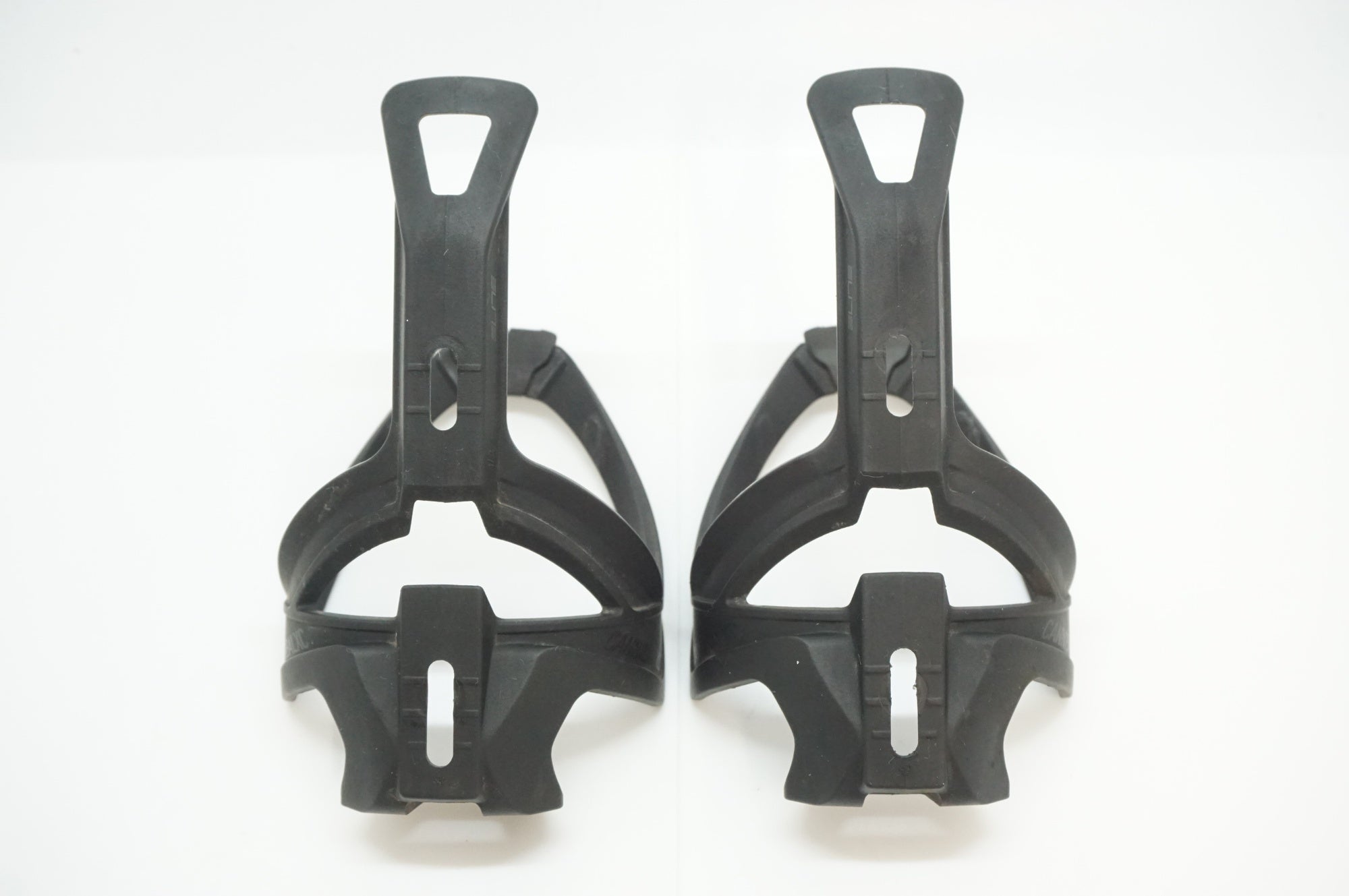 ELITE 「エリート」 CANNIBAL XC ボトルケージセット / 福岡店