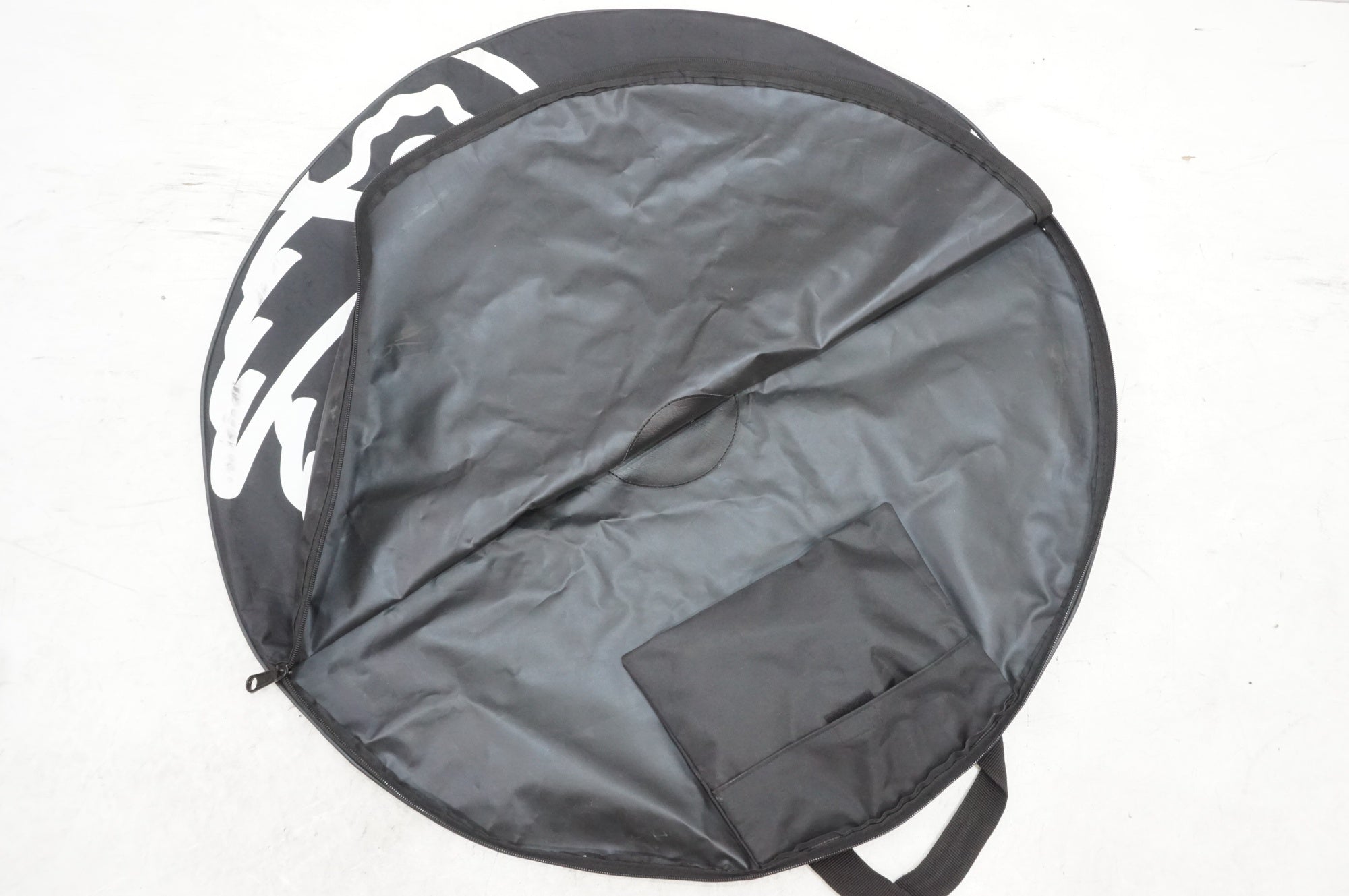 CAMPAGNOLO 「カンパニョーロ」 ホイールバッグセット / 大宮店