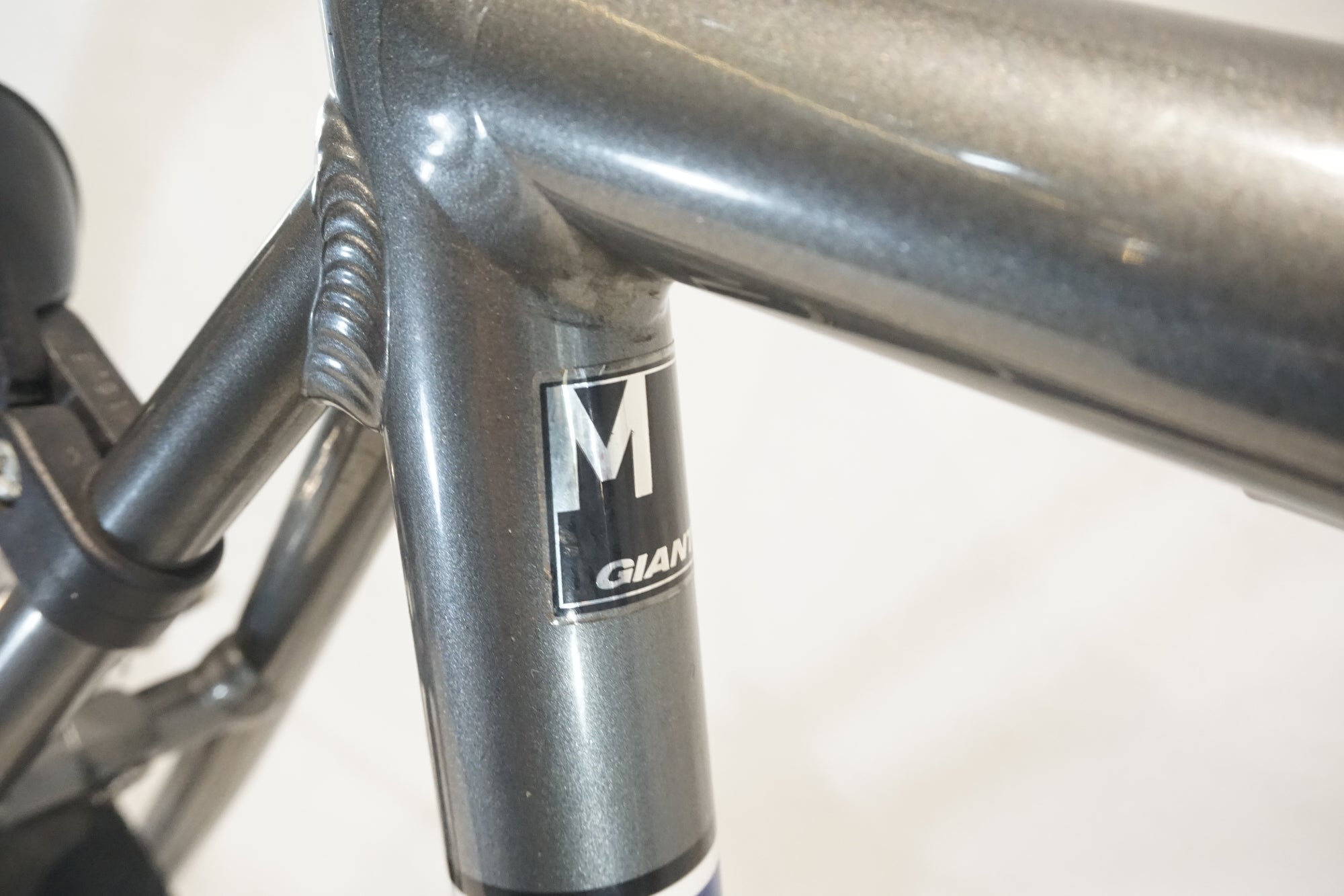 GIANT 「ジャイアント」 TRADIST 2011年モデル クロスバイク / 横浜戸塚店