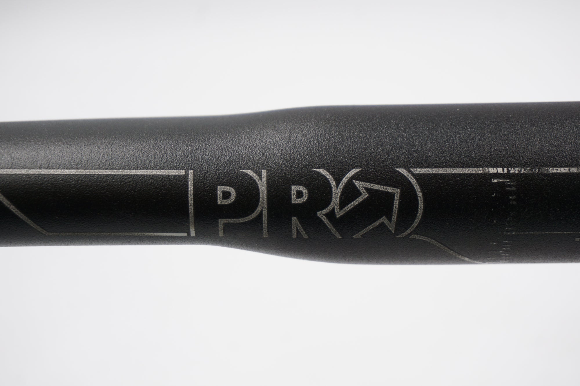 SHIMANO PRO 「シマノプロ」 LT COMPACT Φ31.8 400mm ハンドル / 奈良店