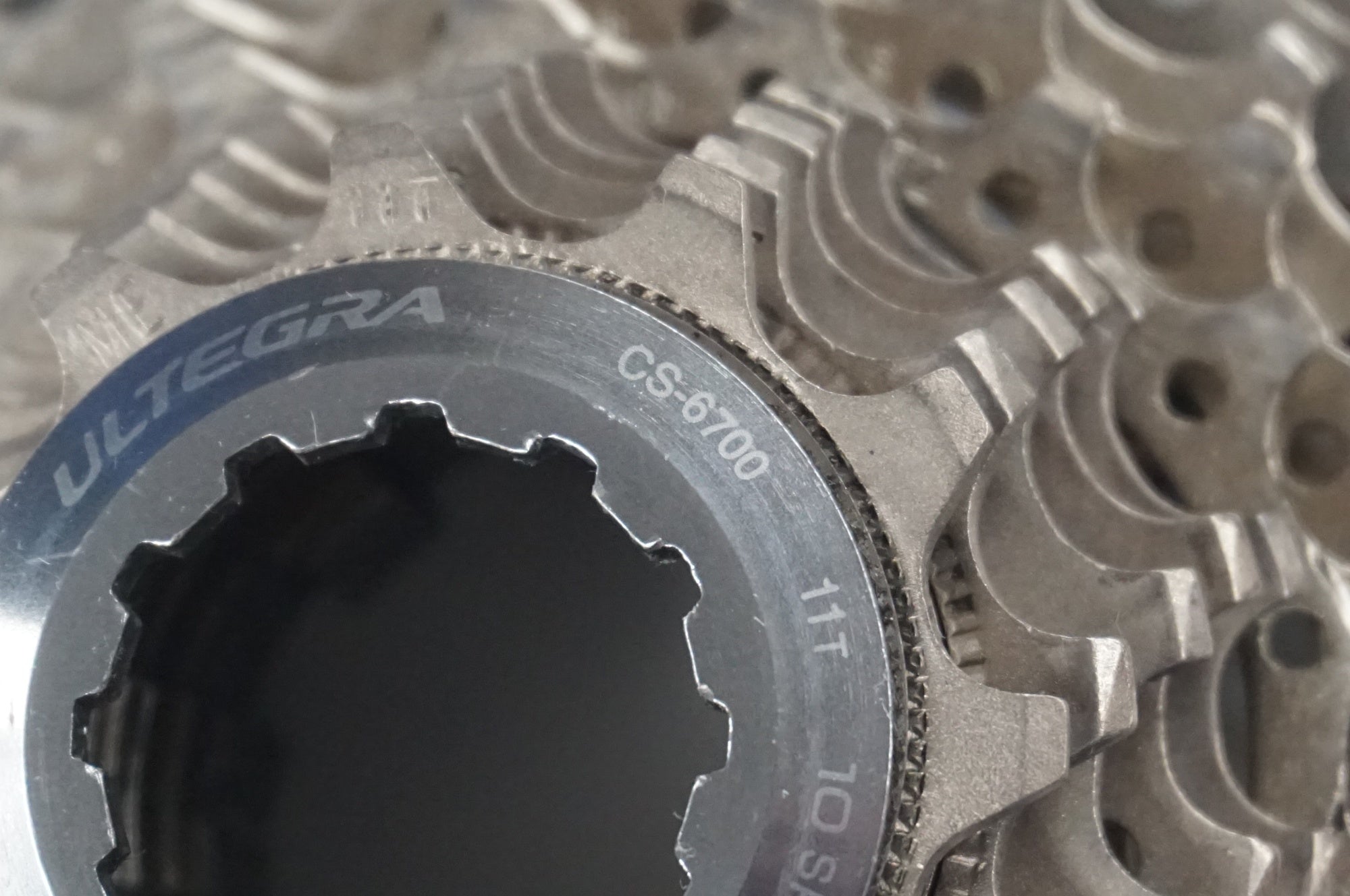 SHIMANO 「シマノ」 ULTEGRA CS-6700 11-28T スプロケット / 福岡店