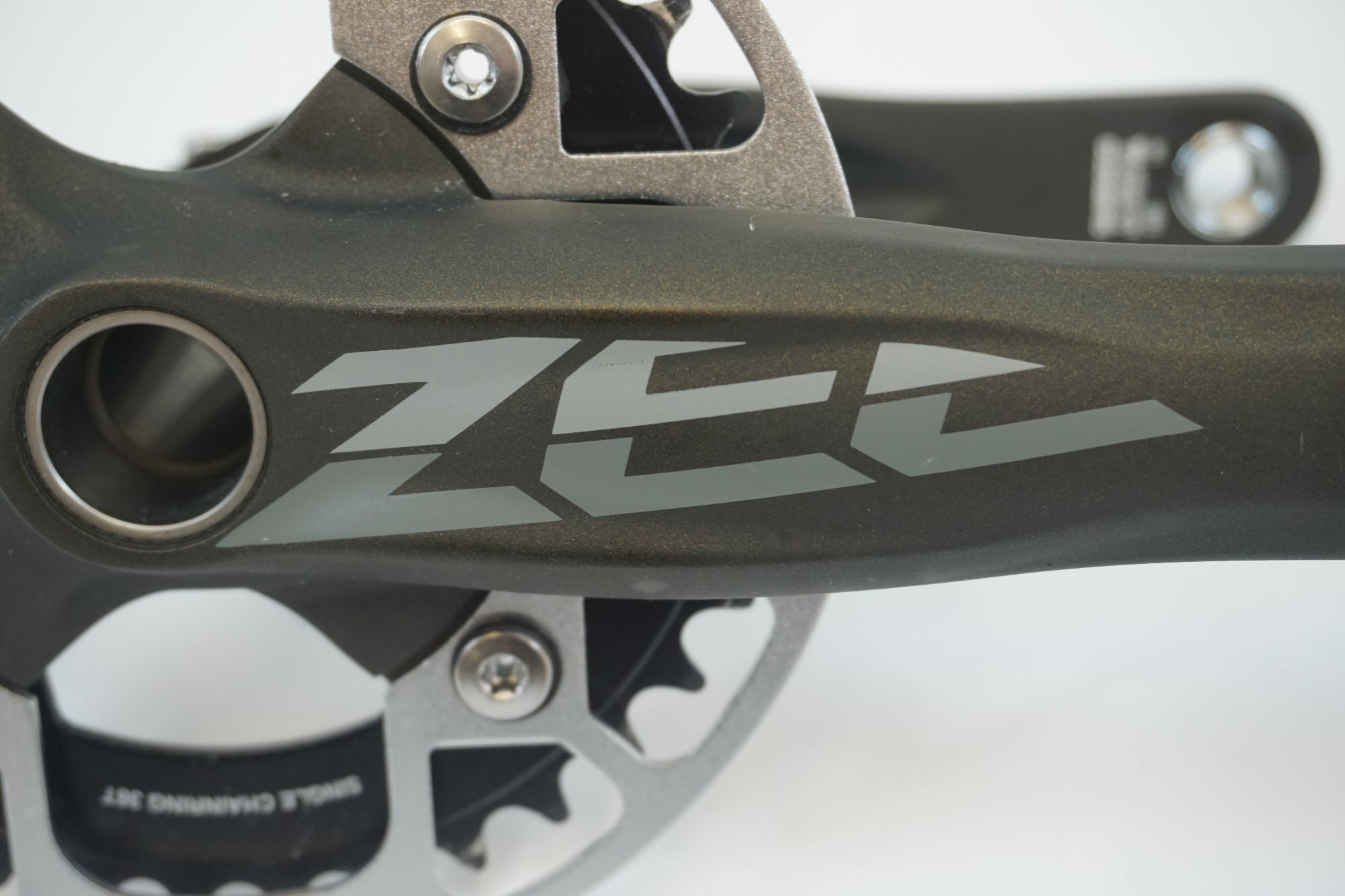 シマノZEE クランク SHIMANO 「シマノ」 ZEE FC-M640 36T 165mm クランク / 有明