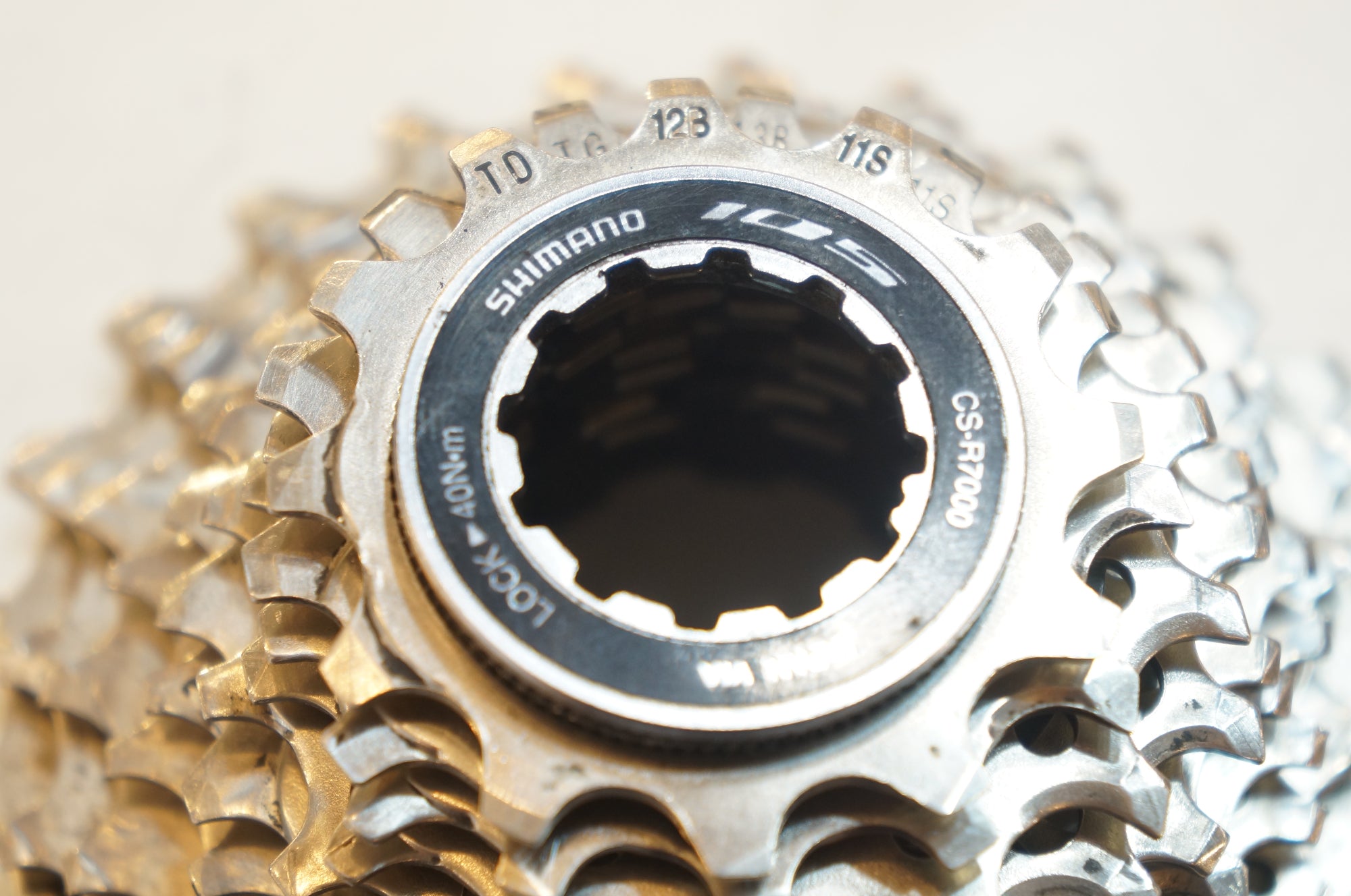 SHIMANO 「シマノ」 105 CS-R7000 12-25T スプロケット / バイチャリ浦和ベース