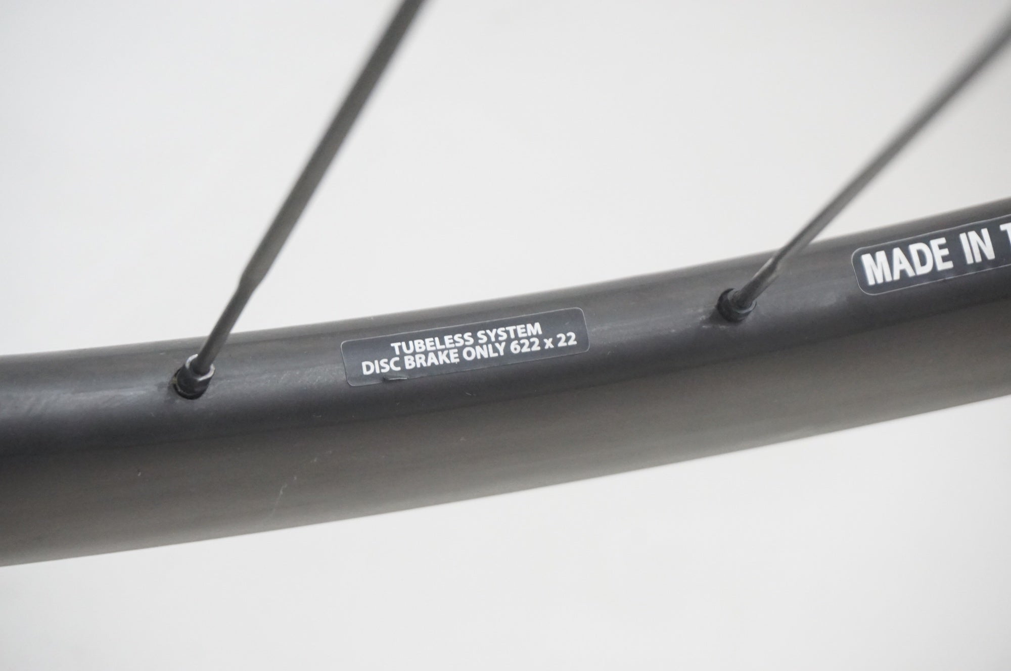 CADEX 「カデックス」 36 DISC TUBELESS シマノ11速 リアホイール