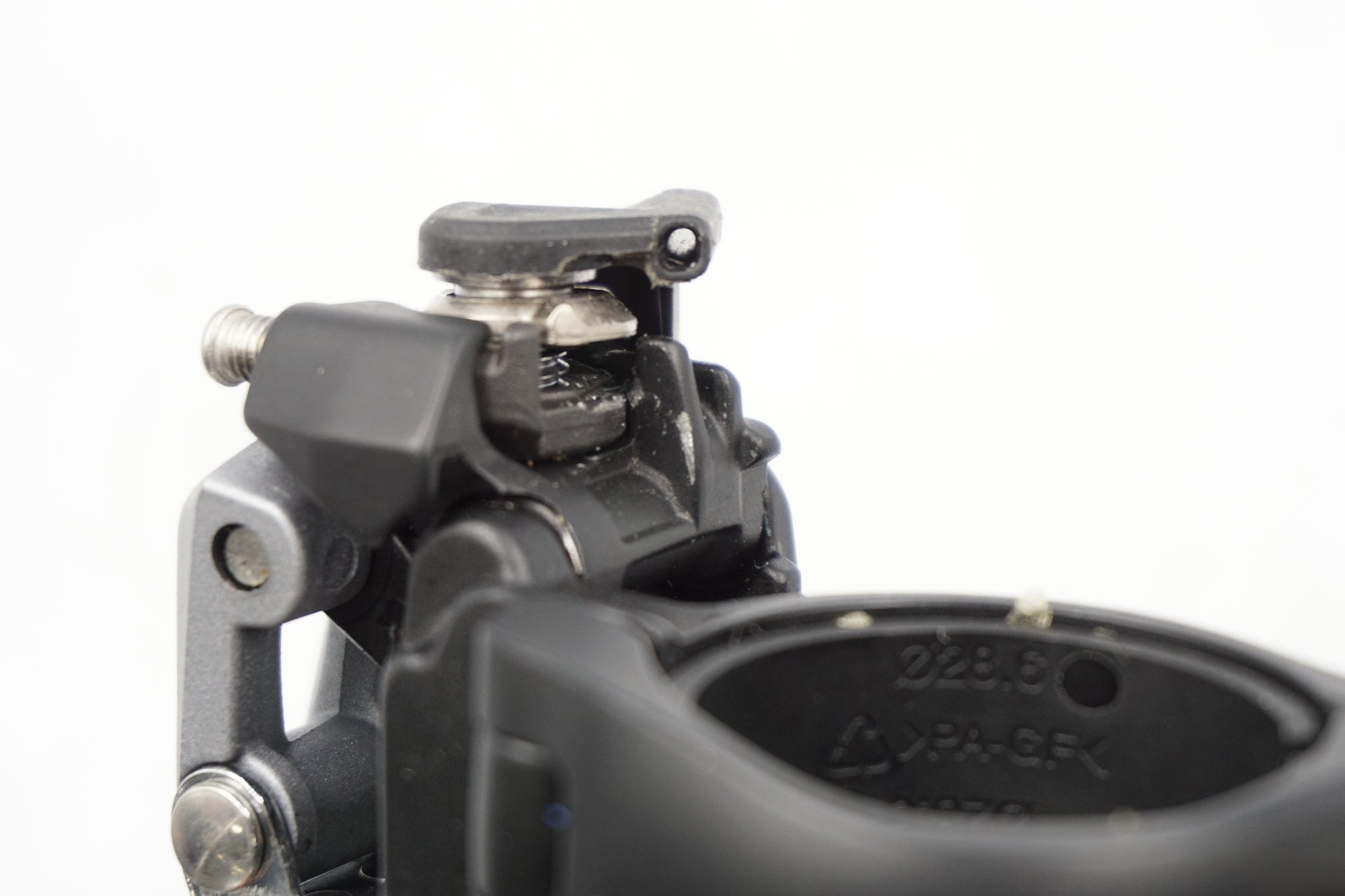 SHIMANO 「シマノ」 105 FD-R7000 フロントディレイラー / 奈良店