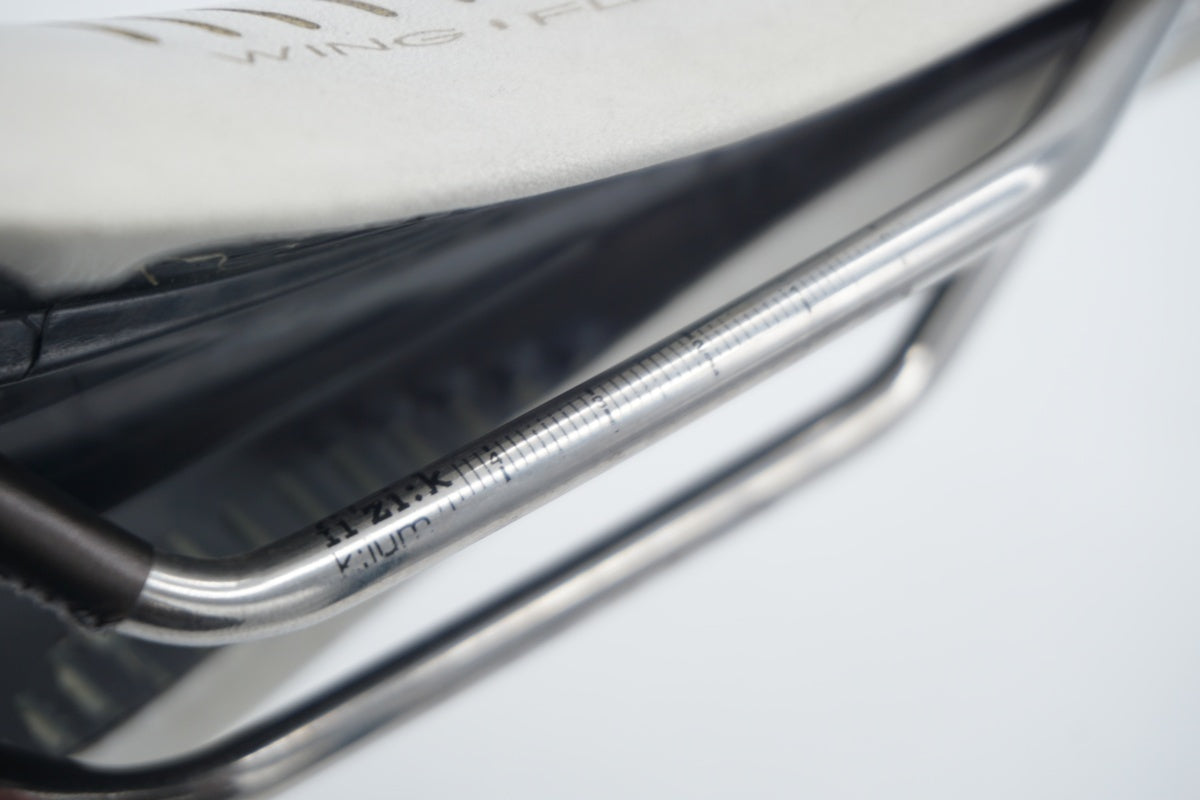 FIZIK 「フィジーク」 ARIONE WING FLEX サドル / 滋賀大津店