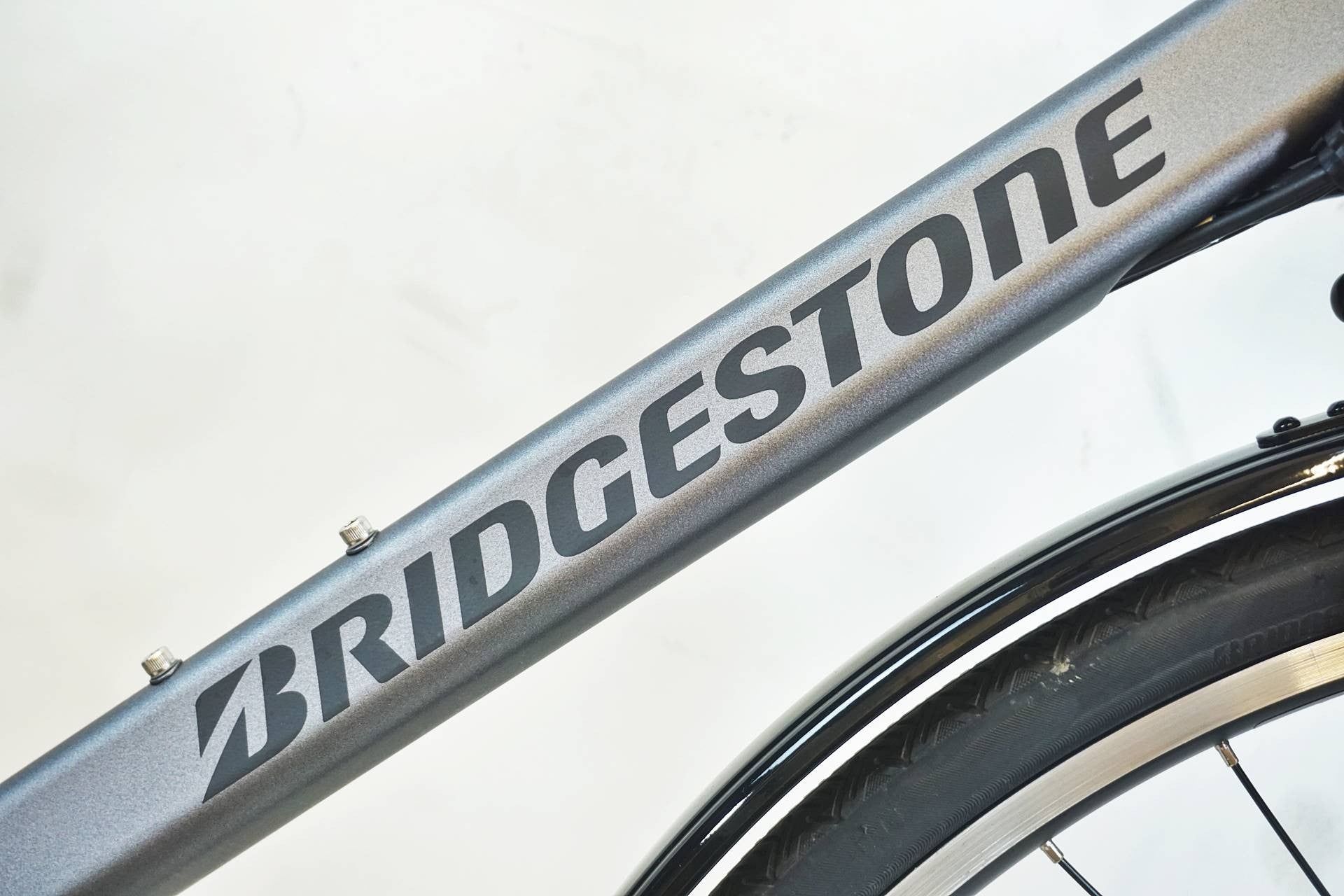 BRIDGESTONE 「ブリヂストン」 TB1e 2025年モデル 電動アシスト自転車 / 有明ガーデン店