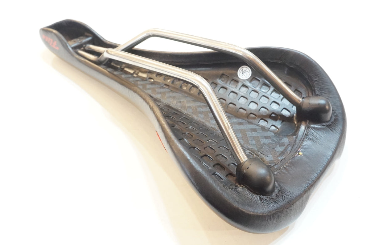 SELLE ITALIA 「セライタリア」 FLITE サドル / 浦和ベース