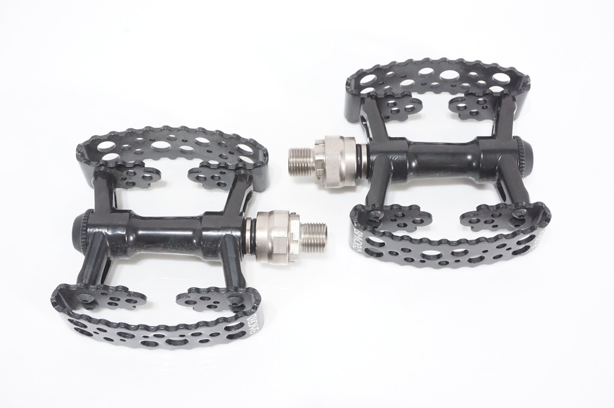 SIMWORKS 「シムワークス」 BUDDLY EZY SUPERIOR ペダル / AKIBA店