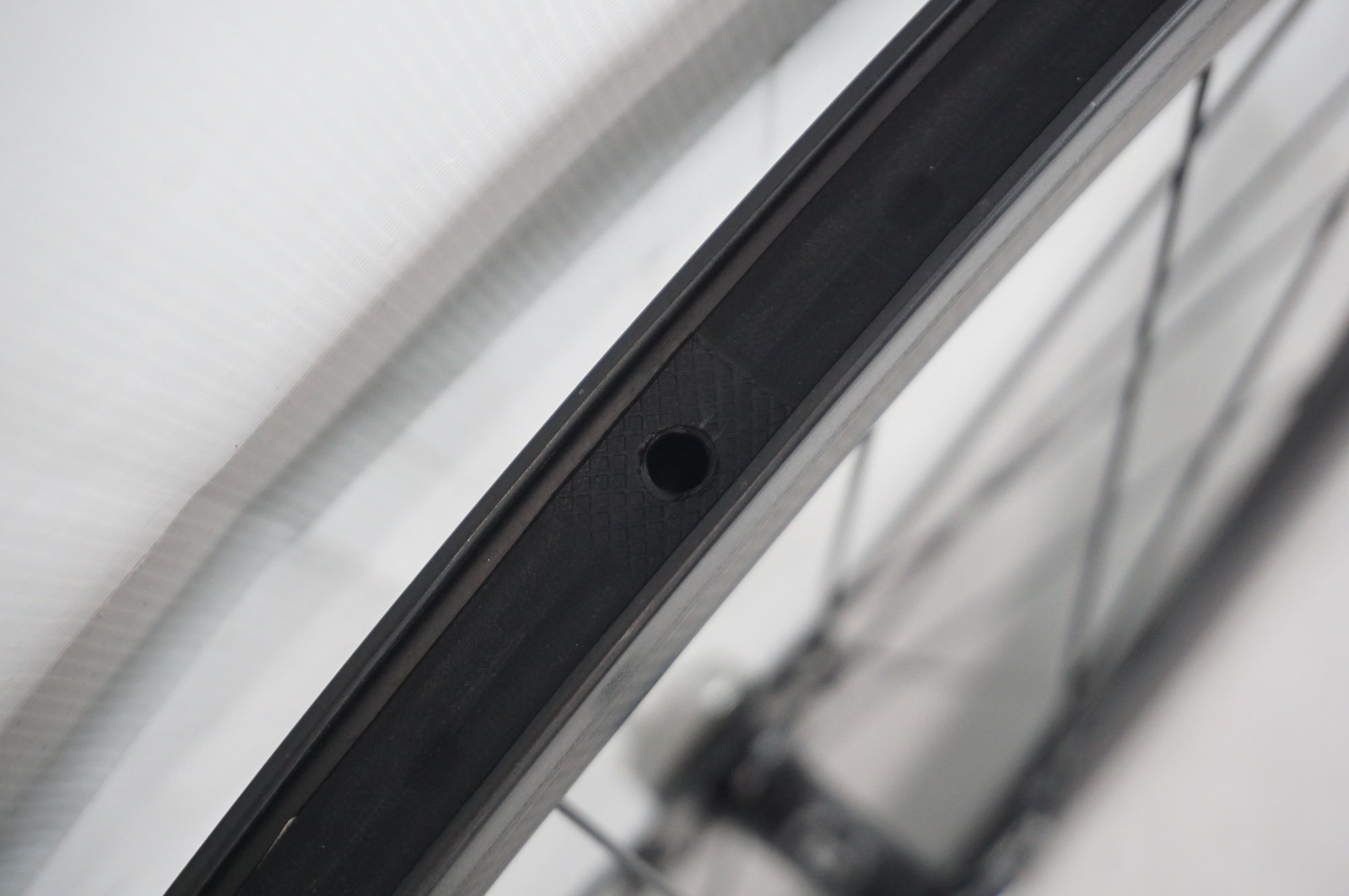 ブランド不明 シングル カーボンホイールセット / 阪急塚口店