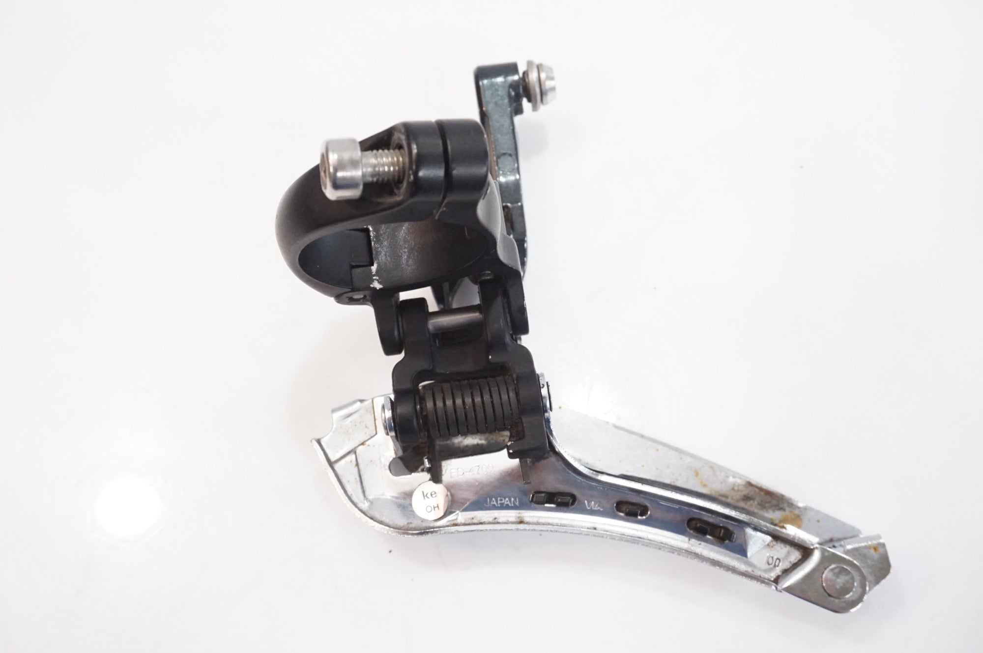 【新品未使用】シマノ フロントディレイラー Tiagra FD-4700-B Amazon.co.jp: シマノ(SHIMANO) フロントディレイラー(ROAD) FD