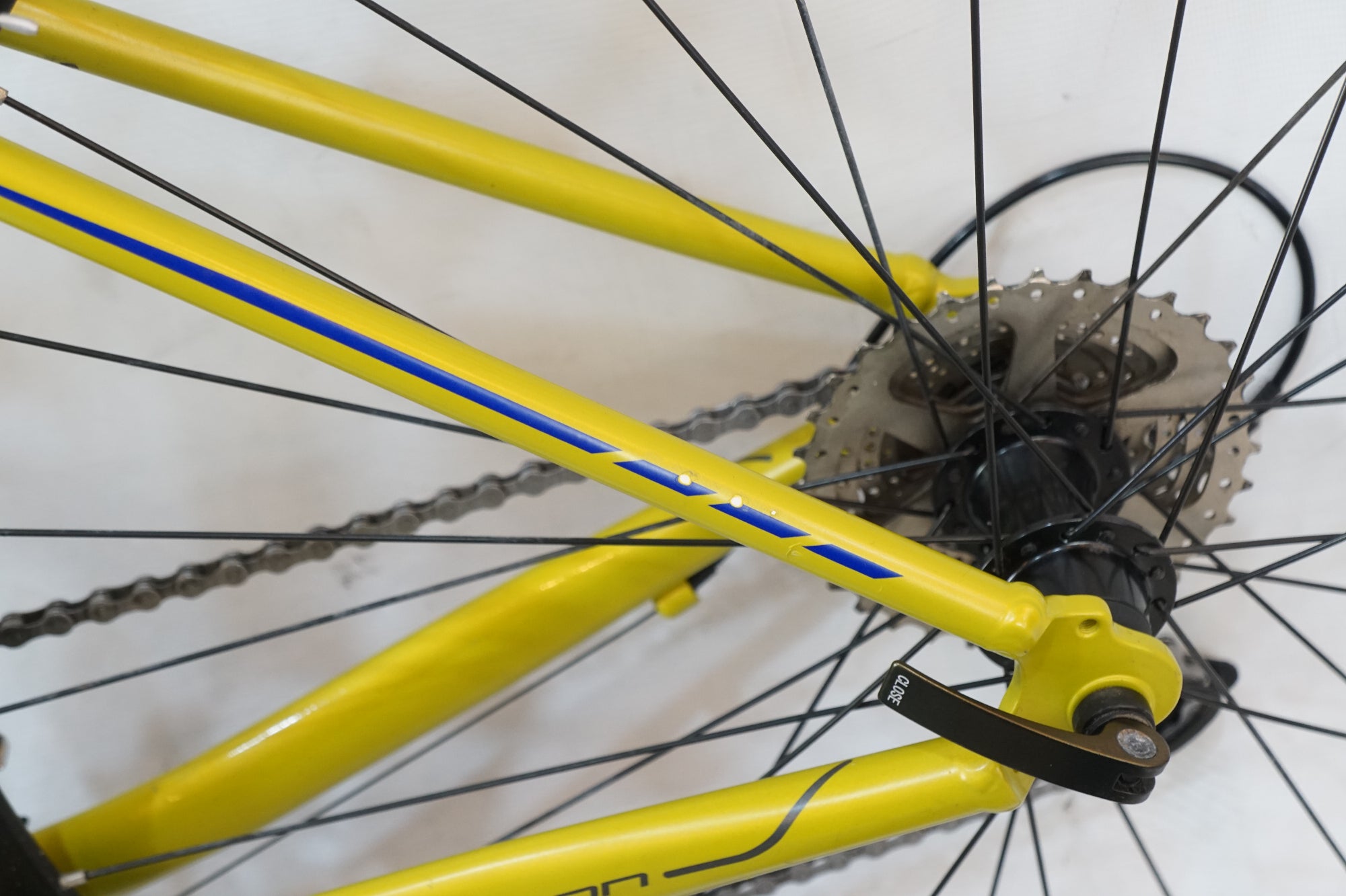 ASAHI 「アサヒ」 PRECISION R 2020年モデル ロードバイク / バイチャリ浦和ベース