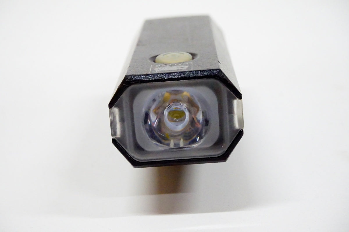 CATEYE 「キャットアイ」 AMPP300 フロントライト / 名古屋大須店