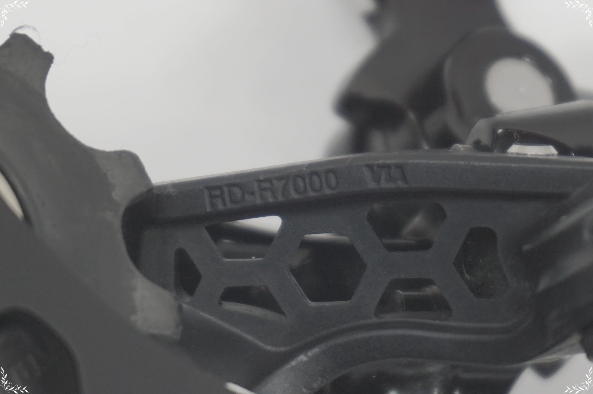 SHIMANO 「シマノ」 105 RD-R7000 リアディレイラー / バイチャリ世田谷店