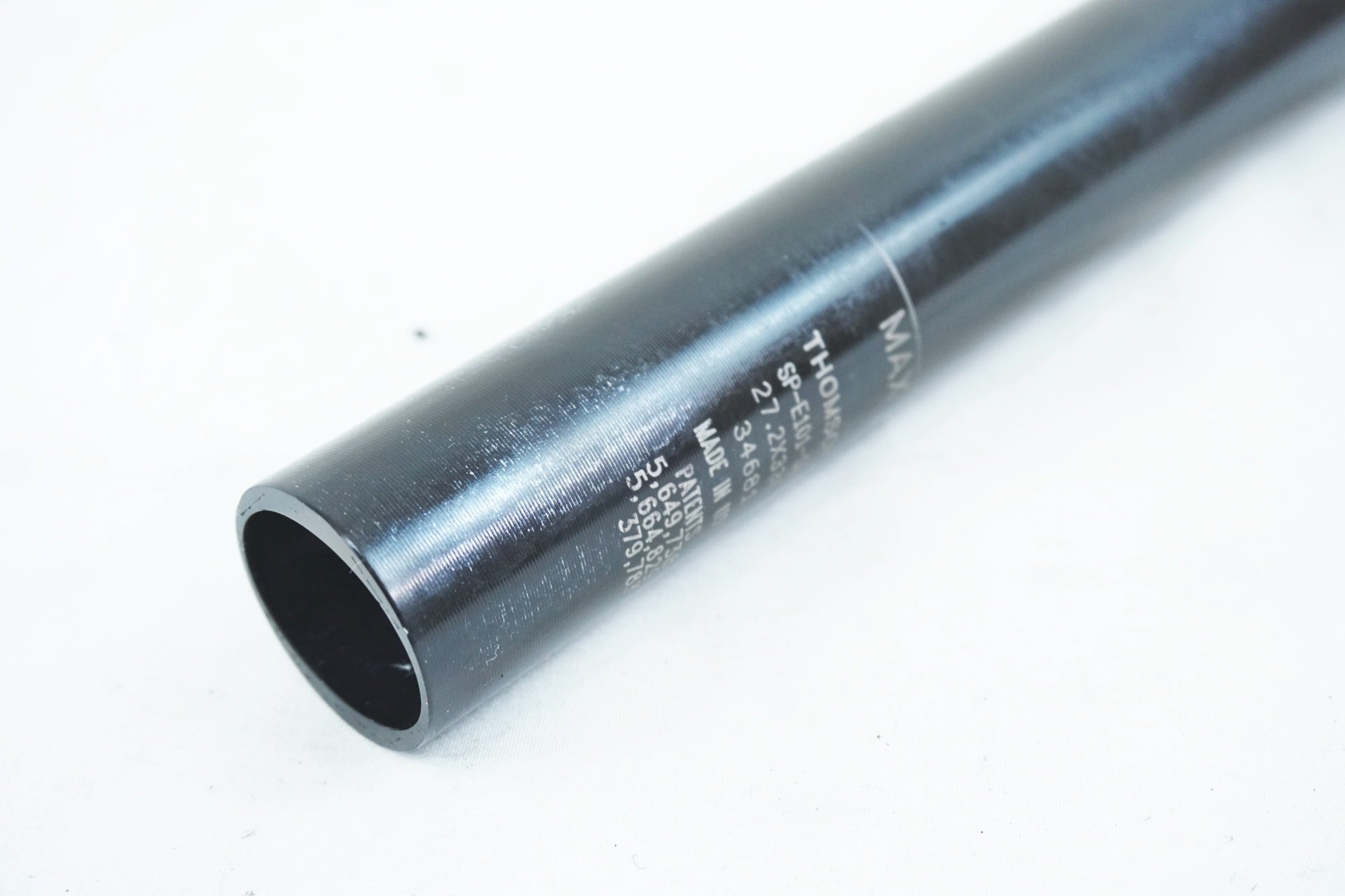 THOMSON 「トムソン」 ELITE SP-E101-SB Φ27.2 330mm シートポスト / 有明ガーデン店