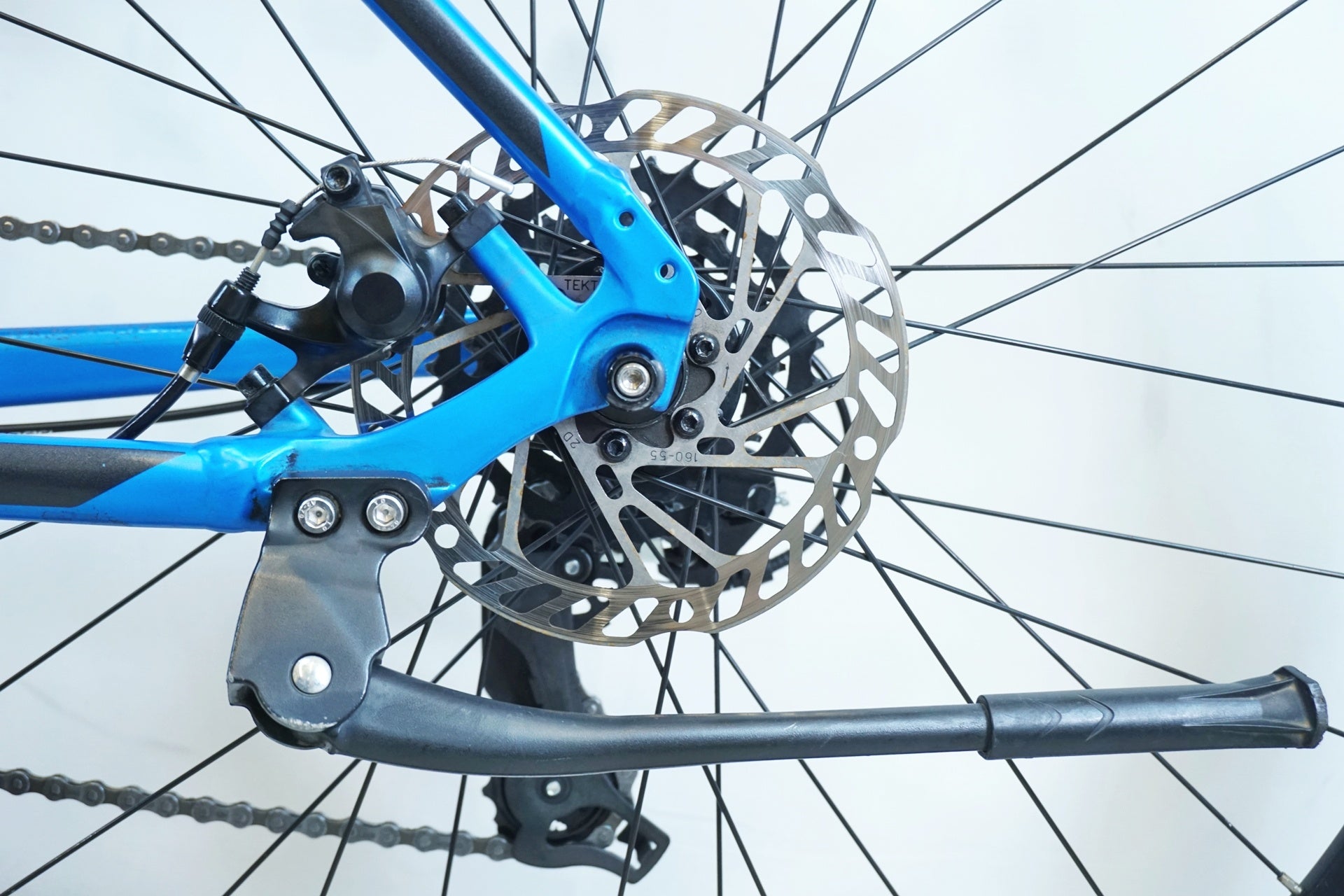 GIANT 「ジャイアント」 ATX 2023年モデル マウンテンバイク / 有明ガーデン店