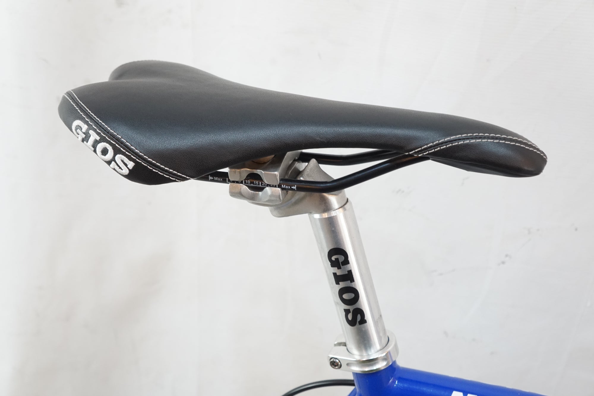 GIOS 「ジオス」 MIGNON 2015年モデル 20インチ ミニベロ / バイチャリ浦和ベース