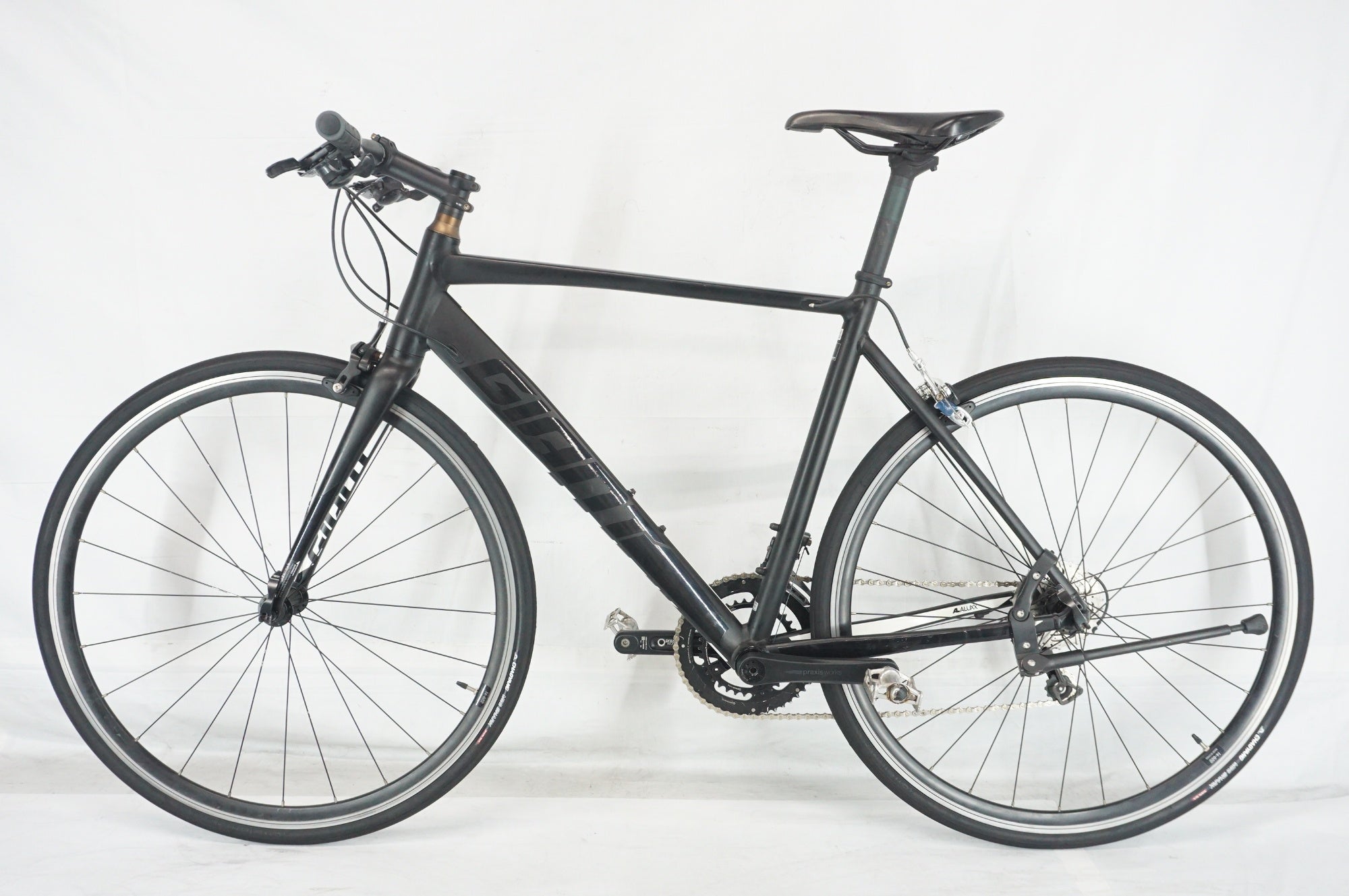 GIANT 「ジャイアント」 FORMA 2019年モデル クロスバイク / 阪急塚口店