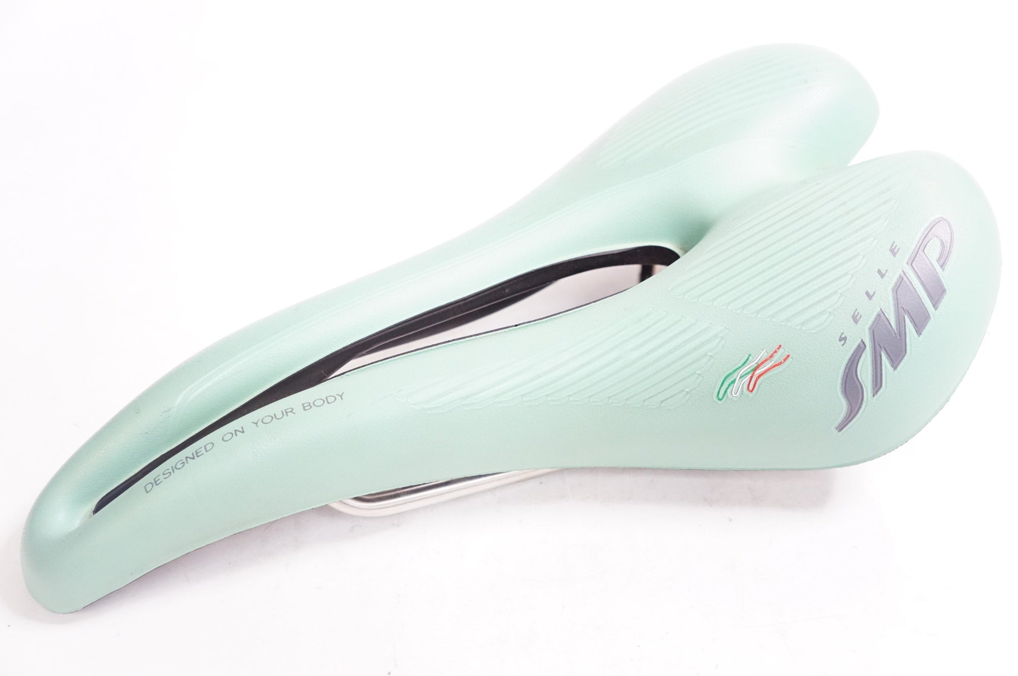 SELLE SMP 「セラエスエムピー」 HYBRID サドル / 熊谷本店