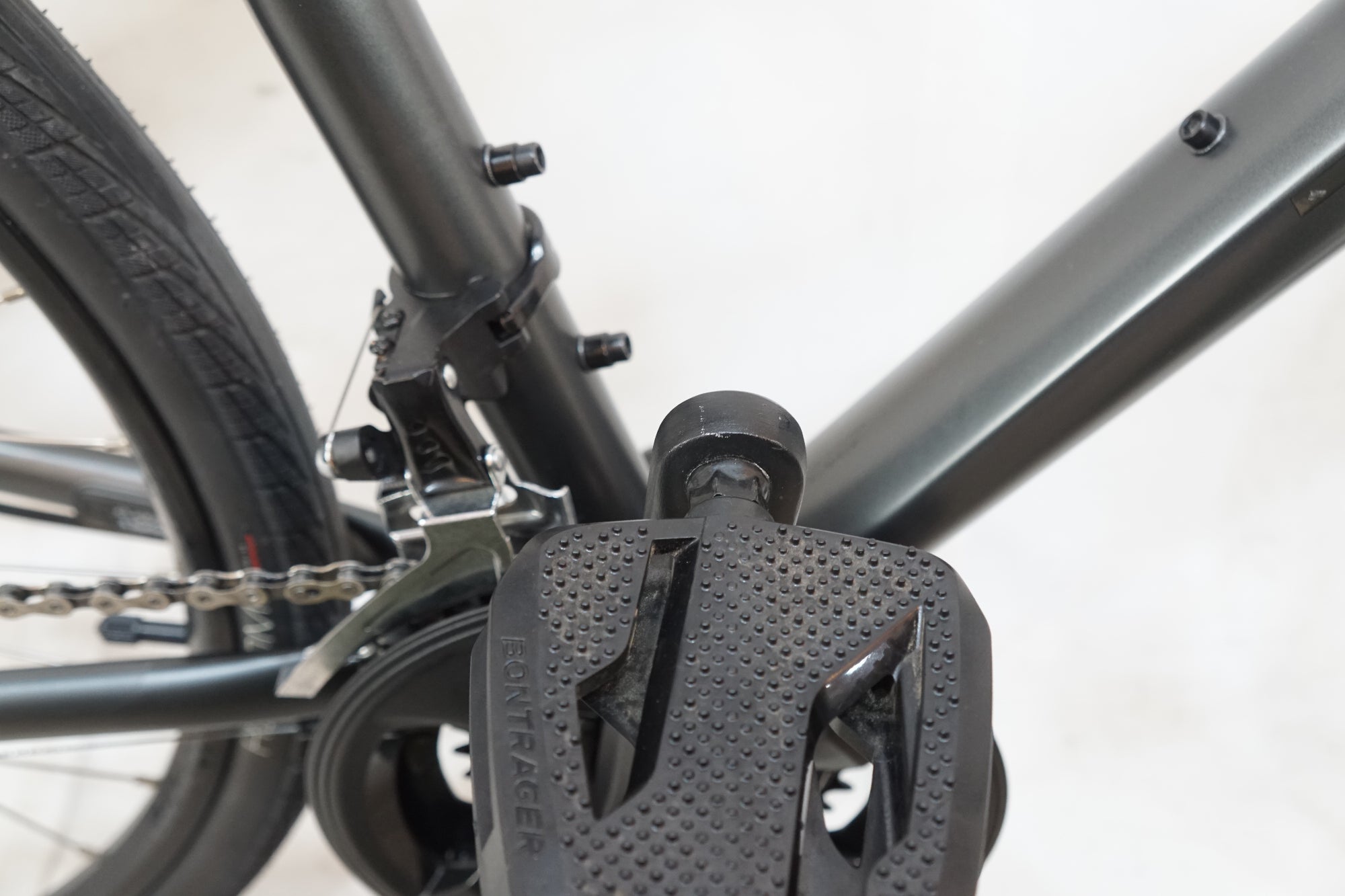 TREK 「トレック」 FX2 DISC 2022年モデル クロスバイク / バイチャリ浦和ベース