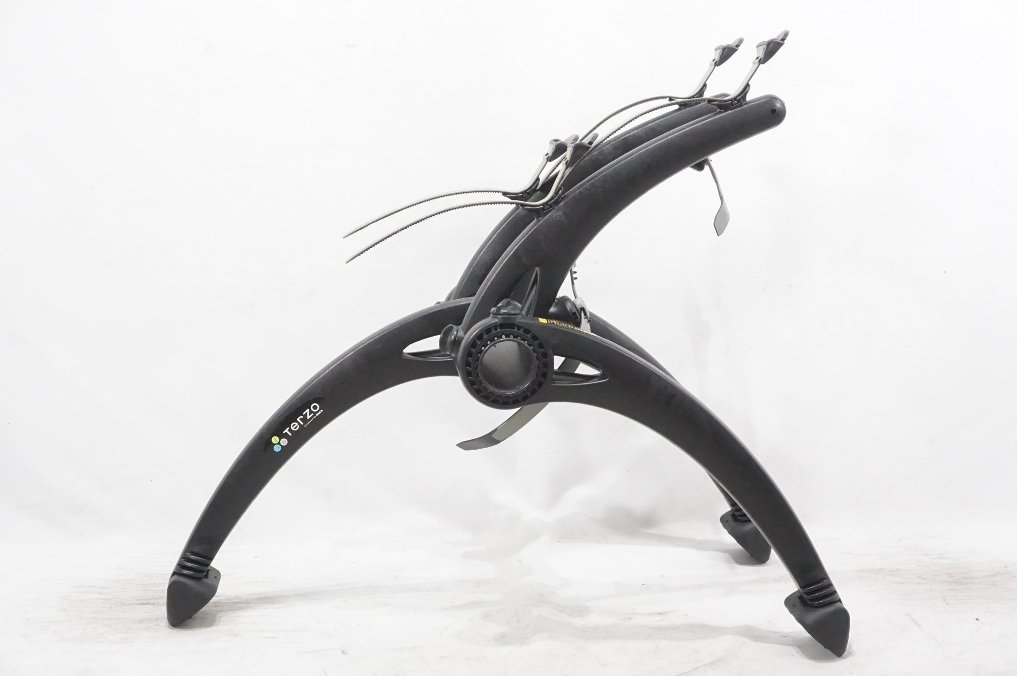 TERZO 「テルッツォ」 EC16BK サイクルキャリア / AKIBA店