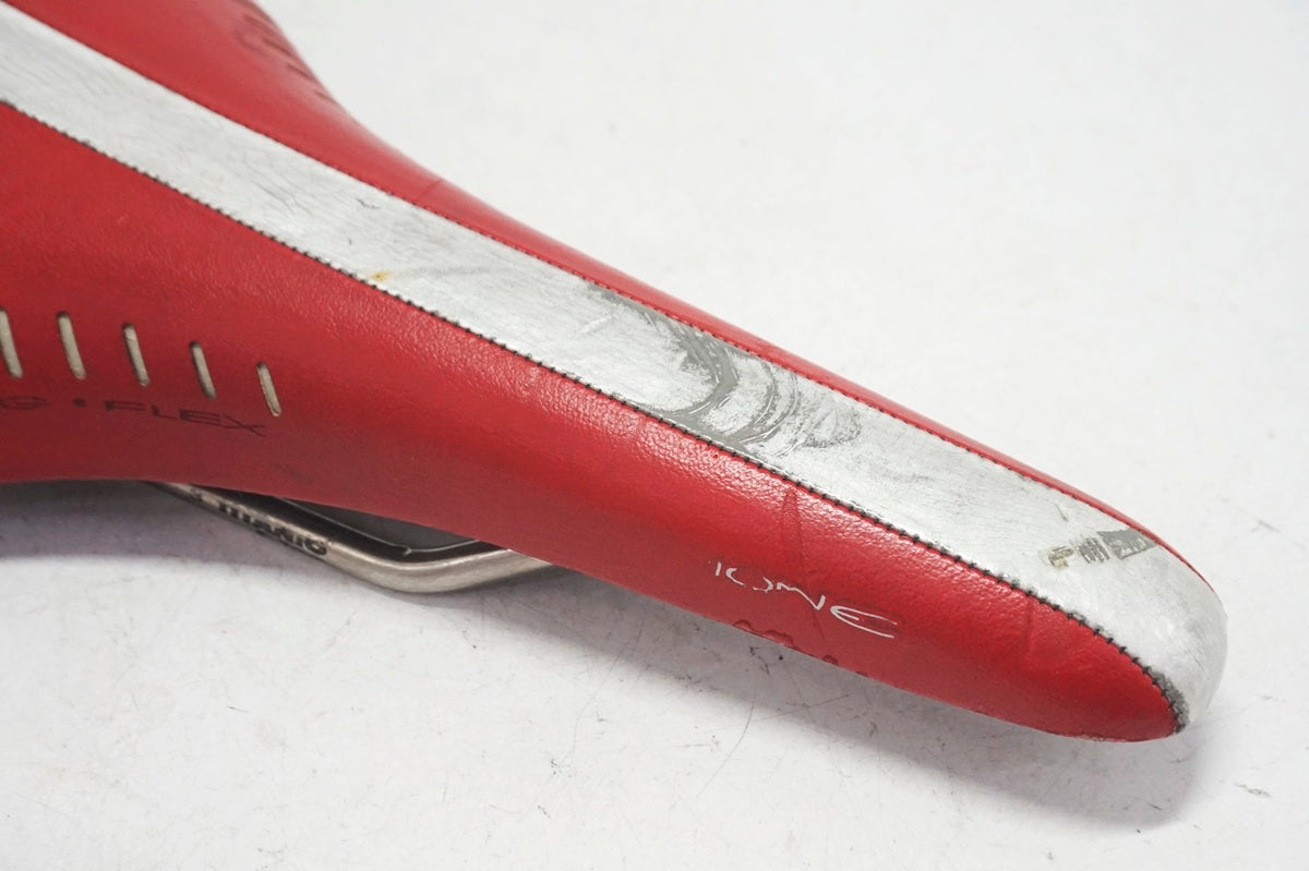 【未使用】Fizik Arione wing flex カーボンサドル イタリア FIZIK 「フィジーク」 ARIONE WING FLEX サドル / 大阪門真店