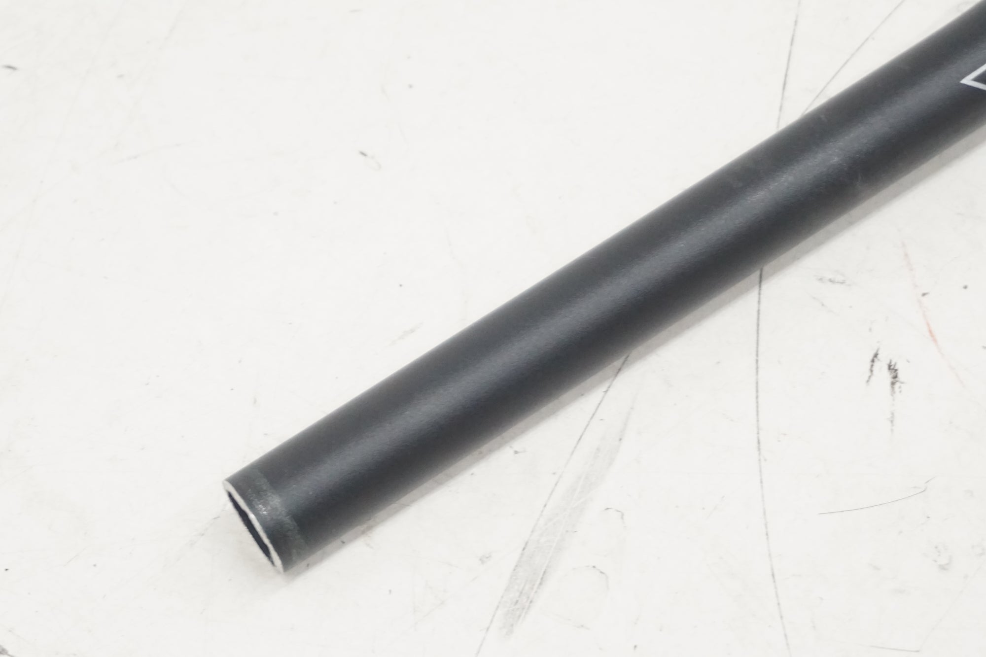 SHIMANO PRO 「シマノプロ」 LT Φ31.8 580mm ハンドル / 大阪美原北インター店