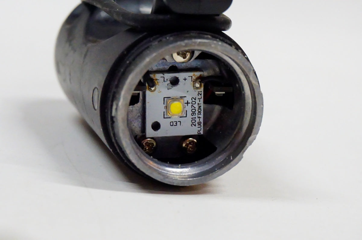 KNOG 「ノグ」 PLUG フロントライト / 名古屋大須店