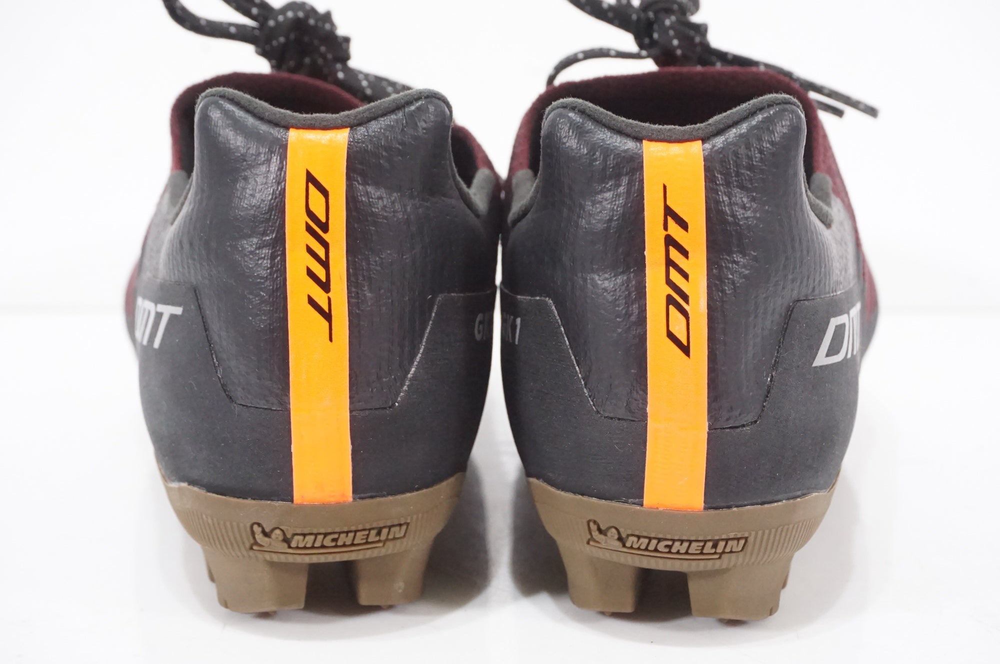 DMT 「 ディーエムティー 」 GK1 41サイズ シューズ / AKIBA店