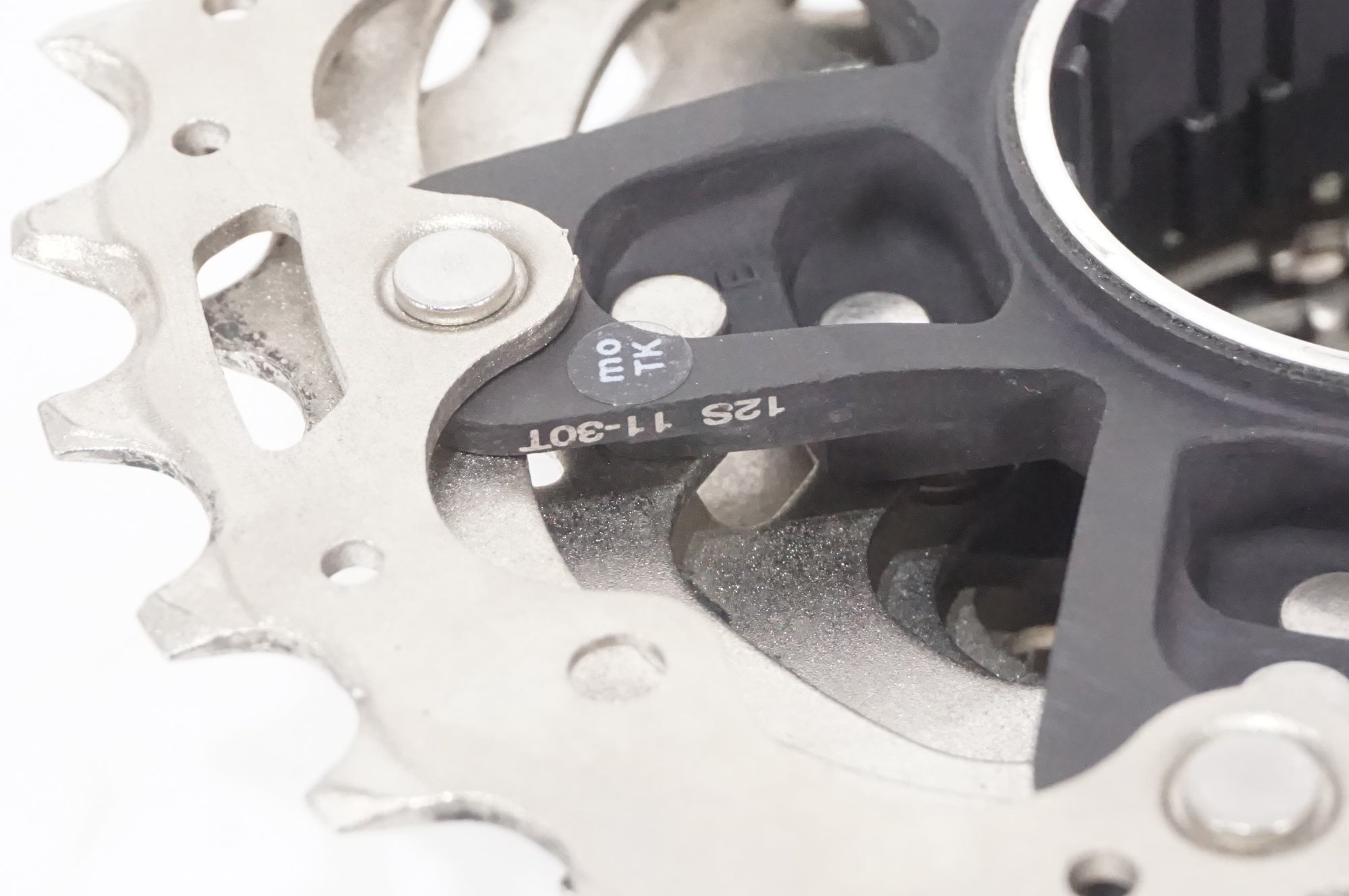 SHIMANO 「シマノ」 ULTEGRA CS-R8100 11-30T スプロケット / AKIBA店