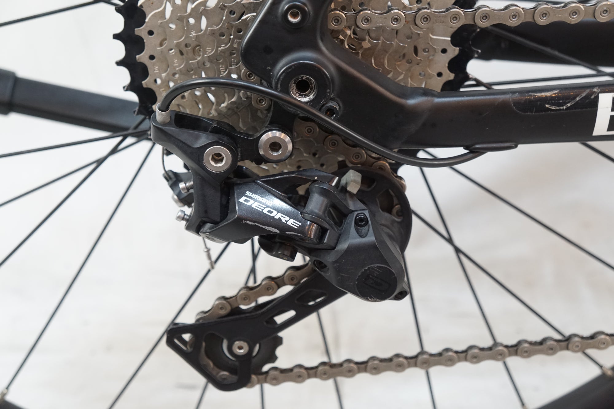 BESV 「ベスビー」 TRS2 XC 2023年モデル 電動アシスト自転車 / バイチャリ浦和ベース