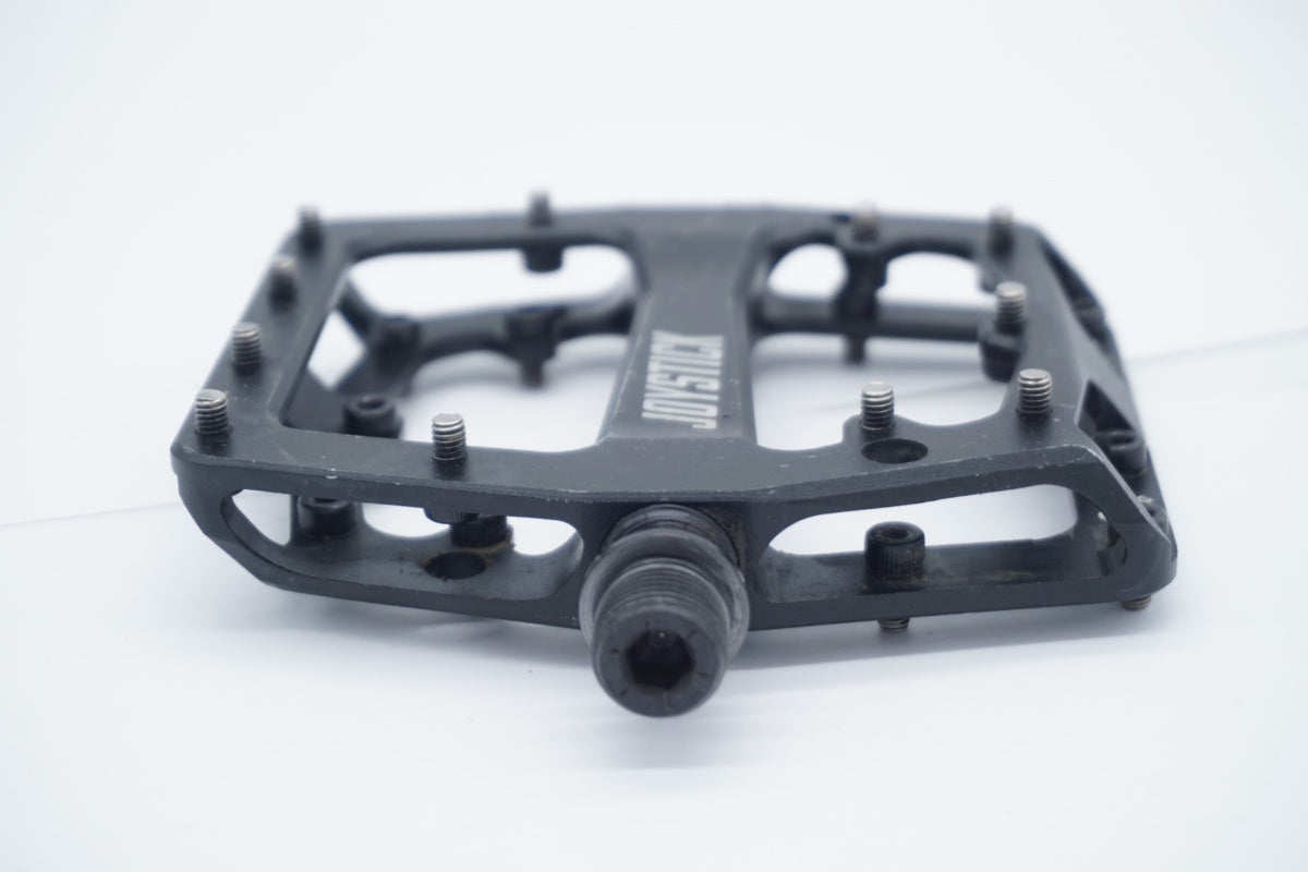 JOYSTICK COMPONENTS 「ジョイスティック・コンポーネンツ」 BUILDER ペダル / 滋賀大津店
