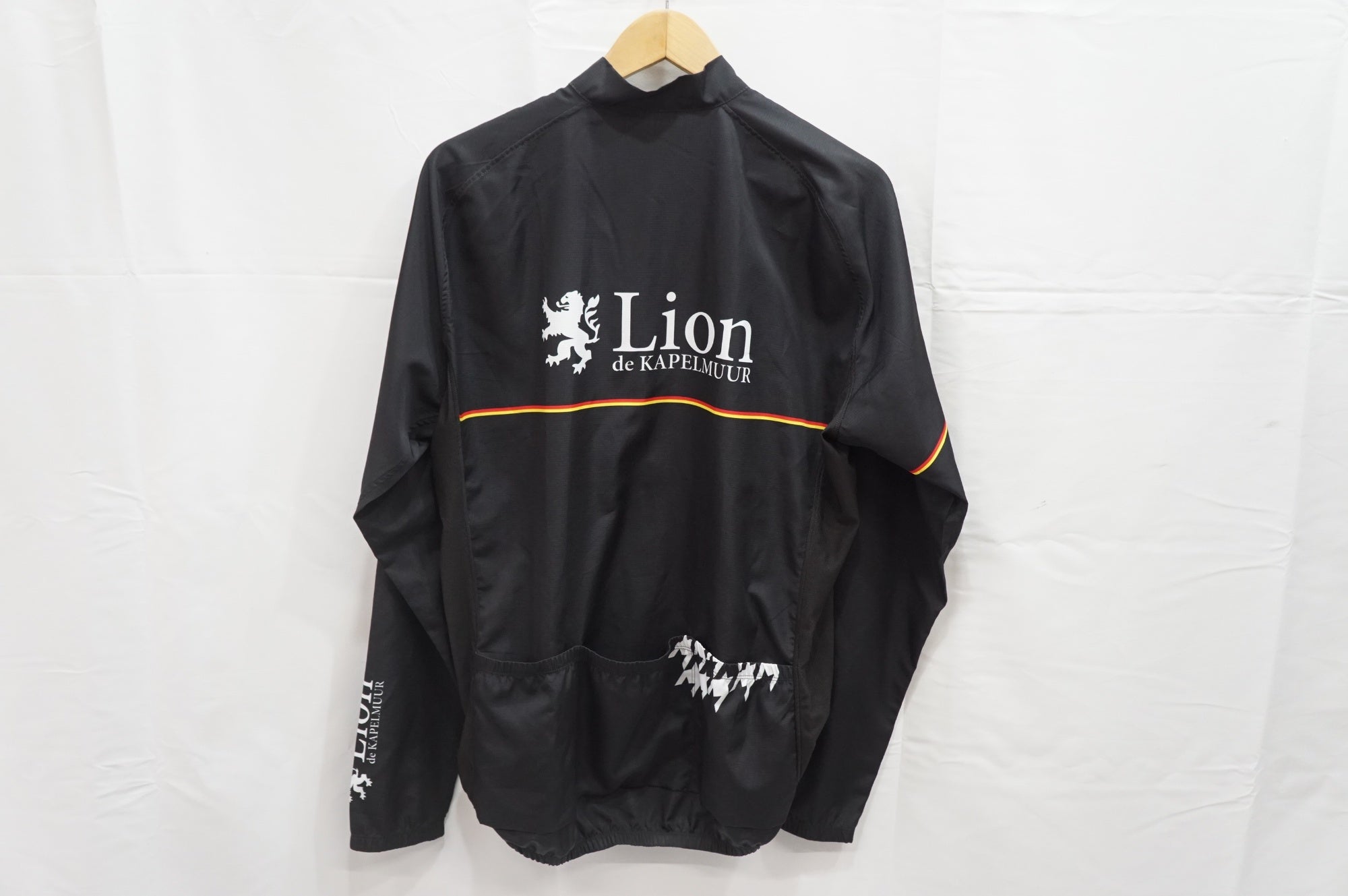 LION DEKAPELMUUR 「リオン デ カペルミュール」 XLサイズ ウインド