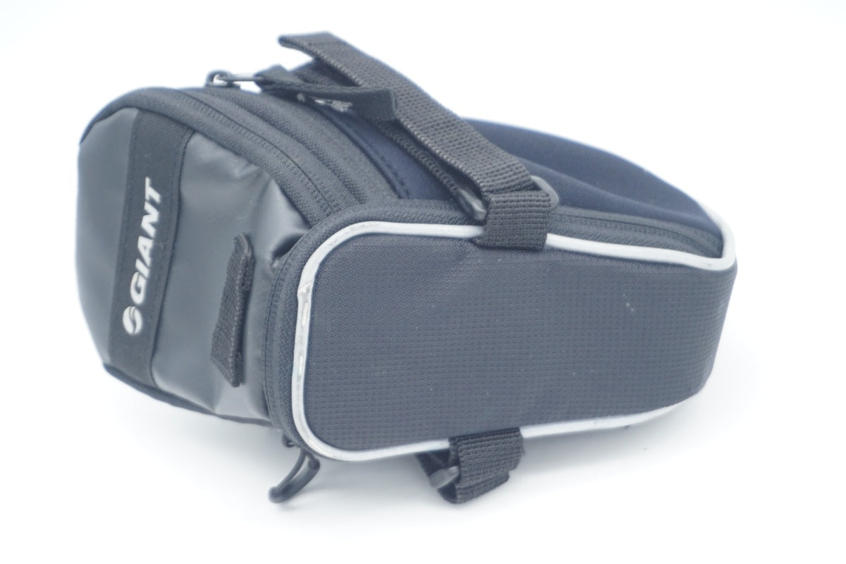 GIANT 「ジャイアント」 サドルバッグ / 滋賀大津店